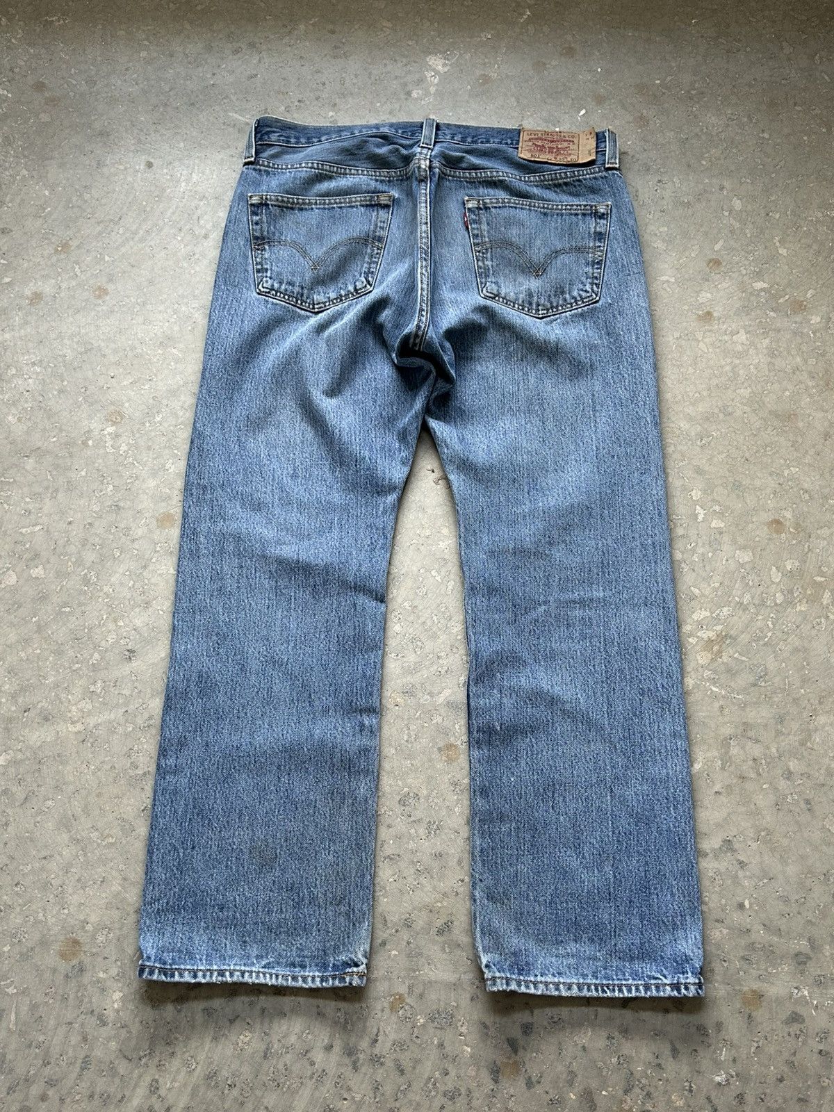 Levi's Vintage Clothing Levi's 501 Vintage Denim Blue Jeans W36L30 Size US 36 / EU 52 - 1 Thumbnail