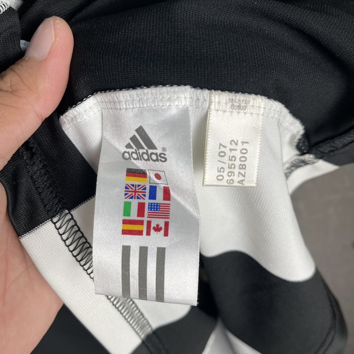 Adidas × Vintage Vintage Newcastle United Northern Rock 2007-2009 Home Jersey Size US XXL / EU 58 / 5 - 15 Thumbnail