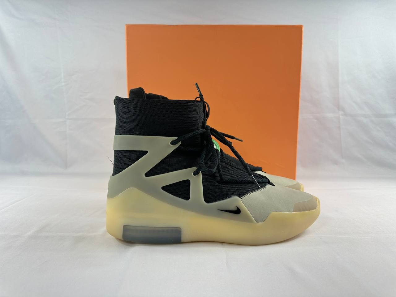 Nike Air Fear Of God 1 'String The Question' Sneakers