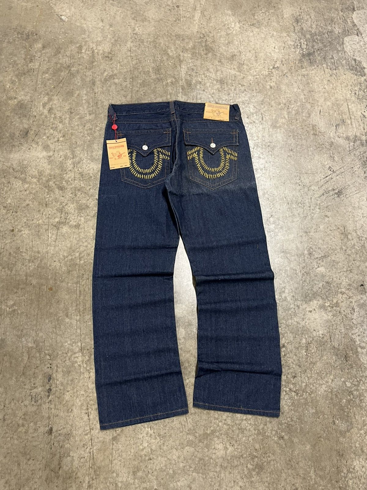 True Religion × Vintage True religion baggy fit thick stitching denim NWT RARE Size US 40 / EU 56 - 2 Thumbnail