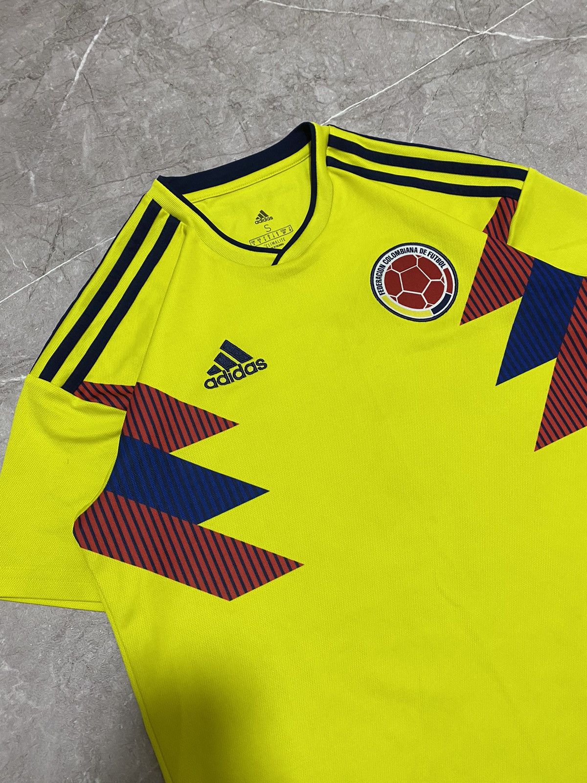 Adidas Adidas Colombia 2018-2019 Home Football Soccer Jersey Y2K Size US S / EU 44-46 / 1 - 3 Thumbnail