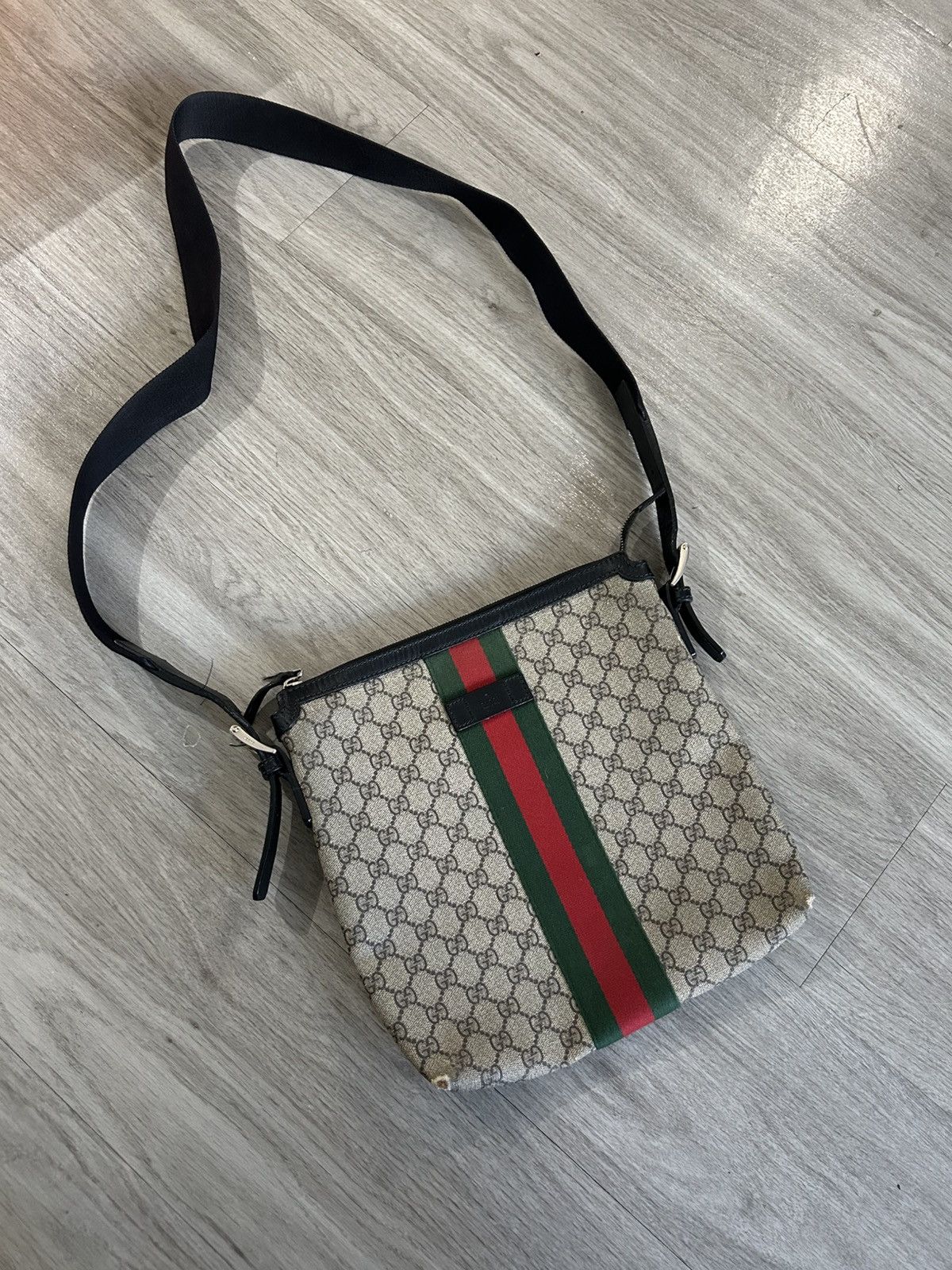 Gucci Gucci GG messenger crossbody monogram web canvas brown tan Size ONE SIZE - 1 Thumbnail