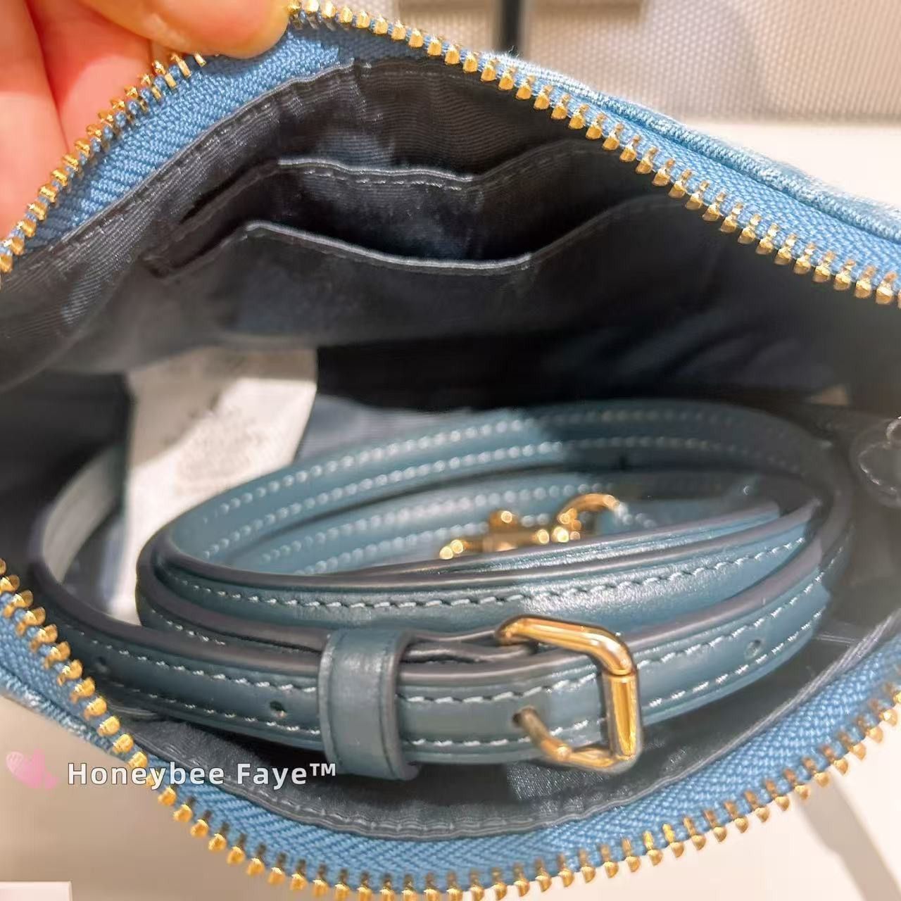 Coach Teri Mini Crossbody Bag In Signature Denim CDQ25 Size ONE SIZE - 8 Thumbnail
