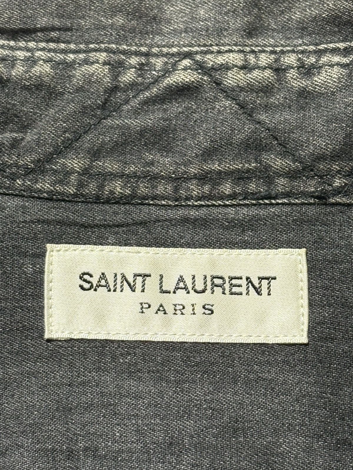 Saint Laurent Paris SAINT LAURENT 2017 SIGNATURE SCRIPT BUTTON UP L/S SHIRT Size US L / EU 52-54 / 3 - 6 Thumbnail