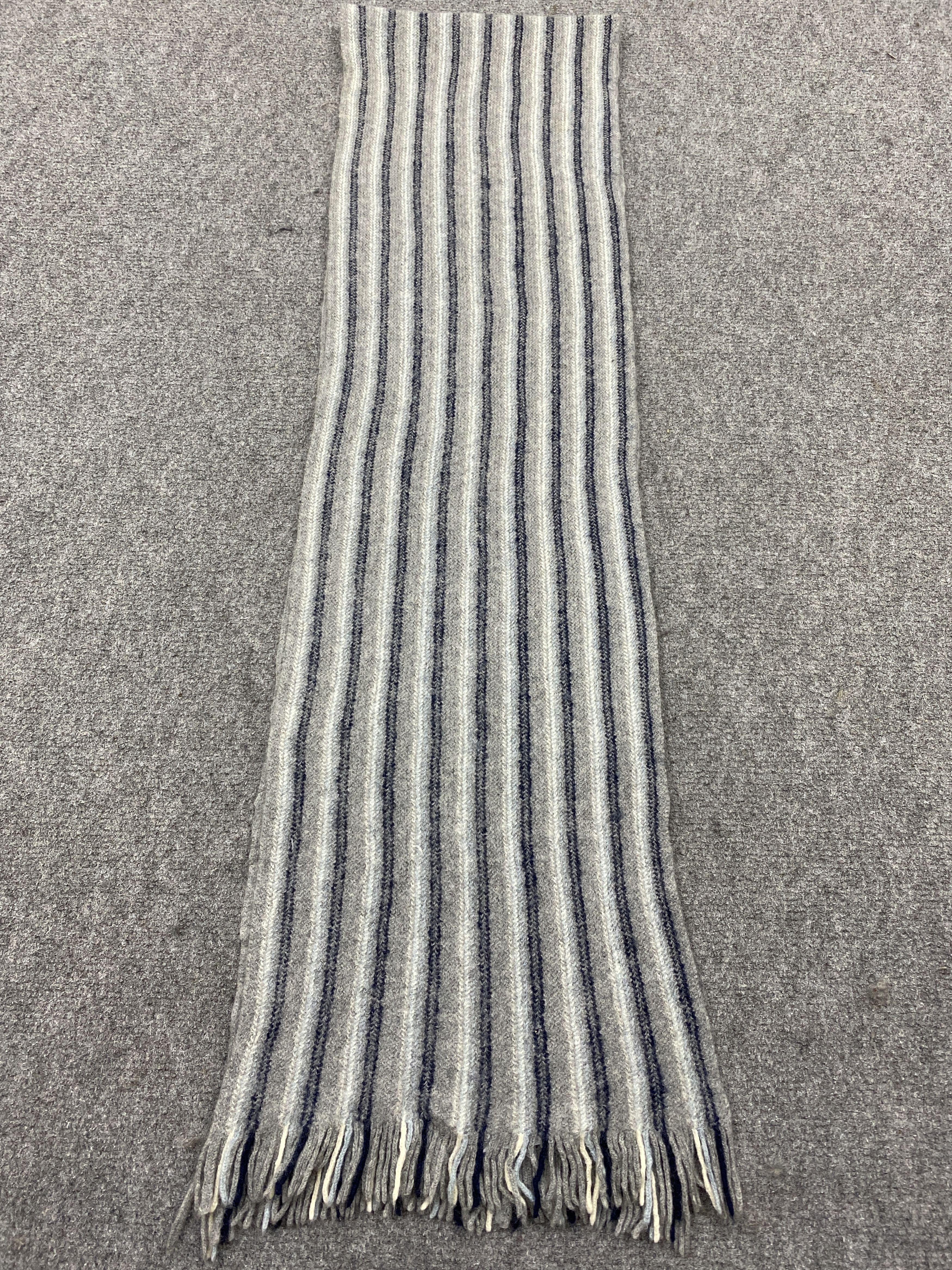 Chaps Ralph Lauren Chaps Ralph Lauren Scarf / Muffler / Neckwear SC0211 Size ONE SIZE - 4 Thumbnail