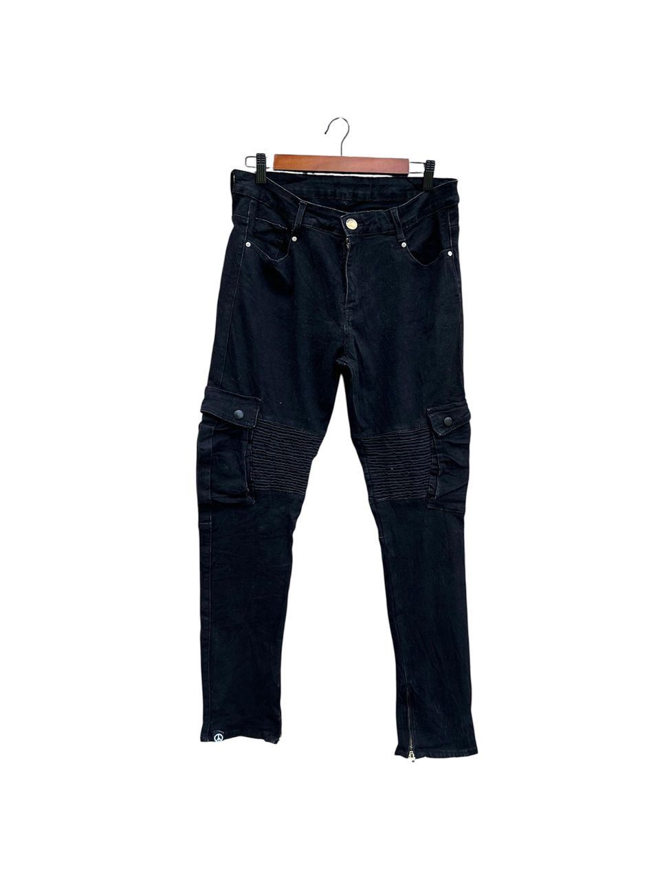 Japanese Brand Anarchy Cargo Bondage Pants Waist 32" Size US 32 / EU 48 - 1 Thumbnail
