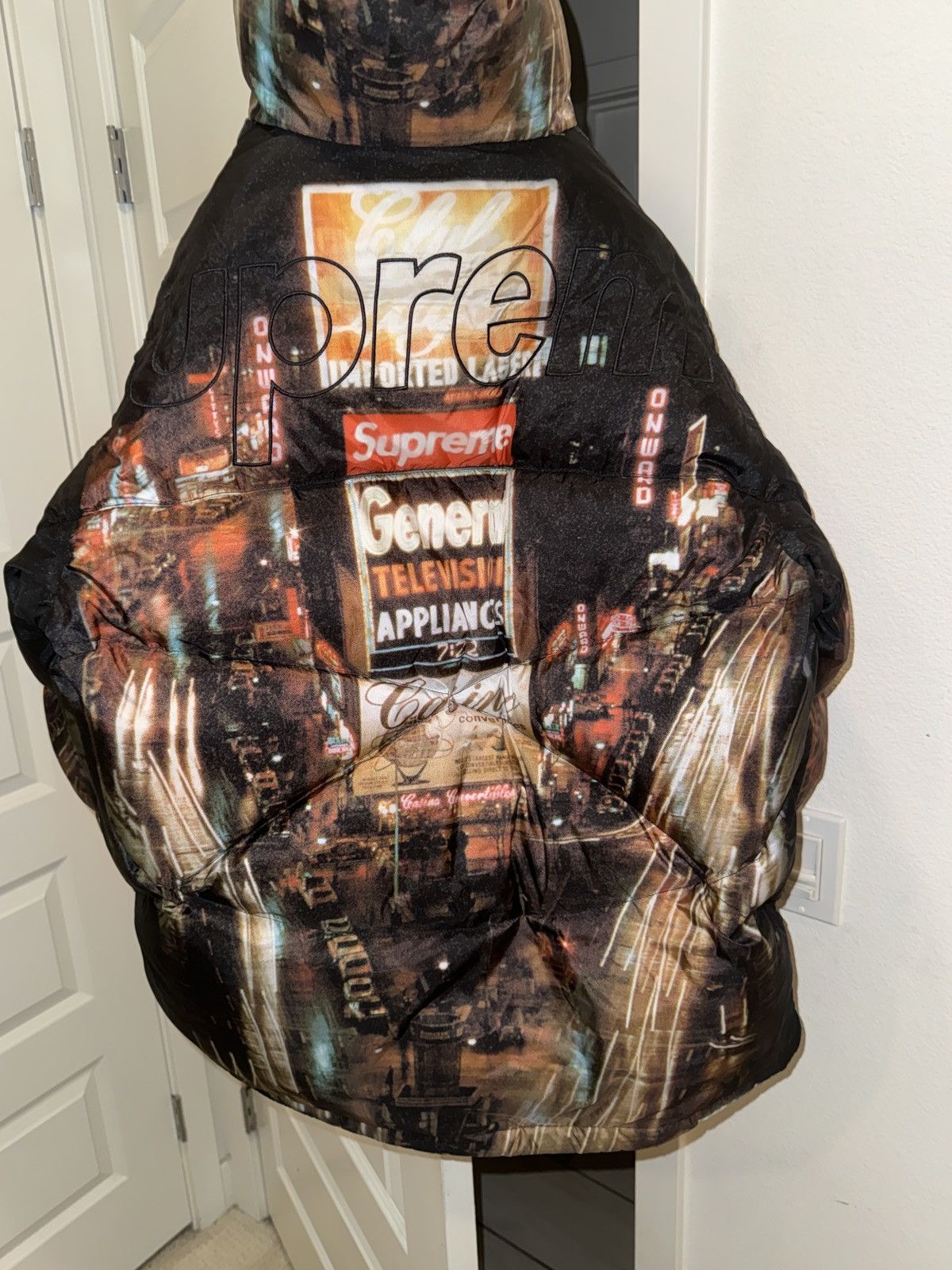 Supreme × The North Face Supreme x The North Face Times Square puffer Size US L / EU 52-54 / 3 - 5 Thumbnail