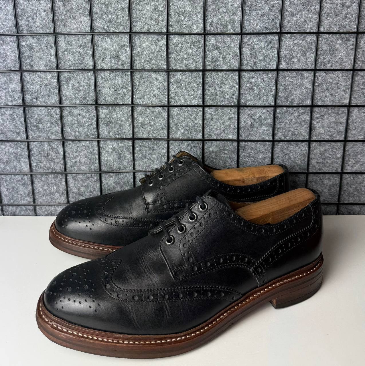 Charles Tyrwhitt Charles Tyrwhitt Leather Black Brogue Size US 11.5 / EU 44-45 - 1 Thumbnail