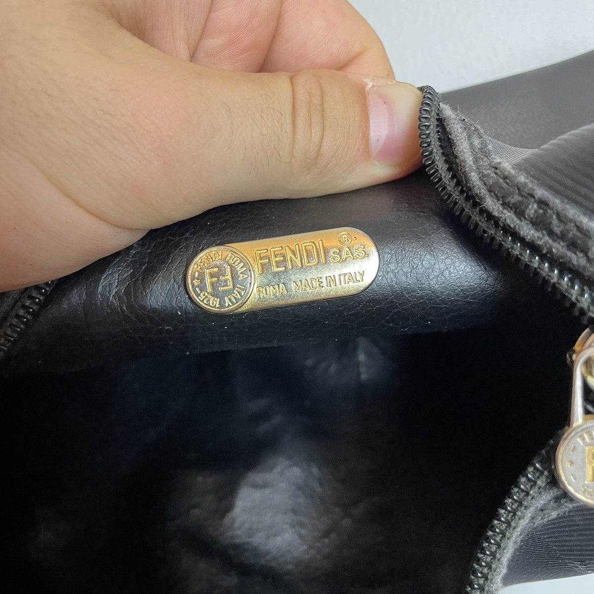 Fendi Vintage Fendi Mini Shoulder Bag Purse Pouch Size ONE SIZE - 5 Thumbnail