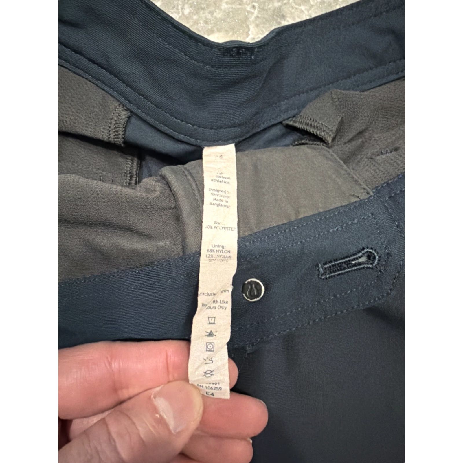 Lululemon Lululemon Commission Shorts Classic 10.5’ Mens Size 34 Navy Blue Size US 34 / EU 50 - 2 Thumbnail