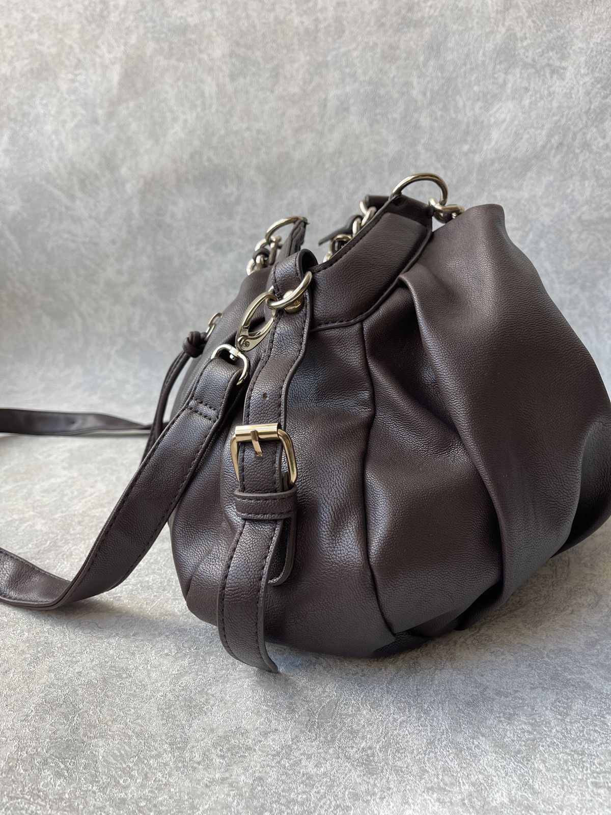 Guess 90s Vintage Guess Zippered Belt Shoulder Bag Size ONE SIZE - 8 Thumbnail