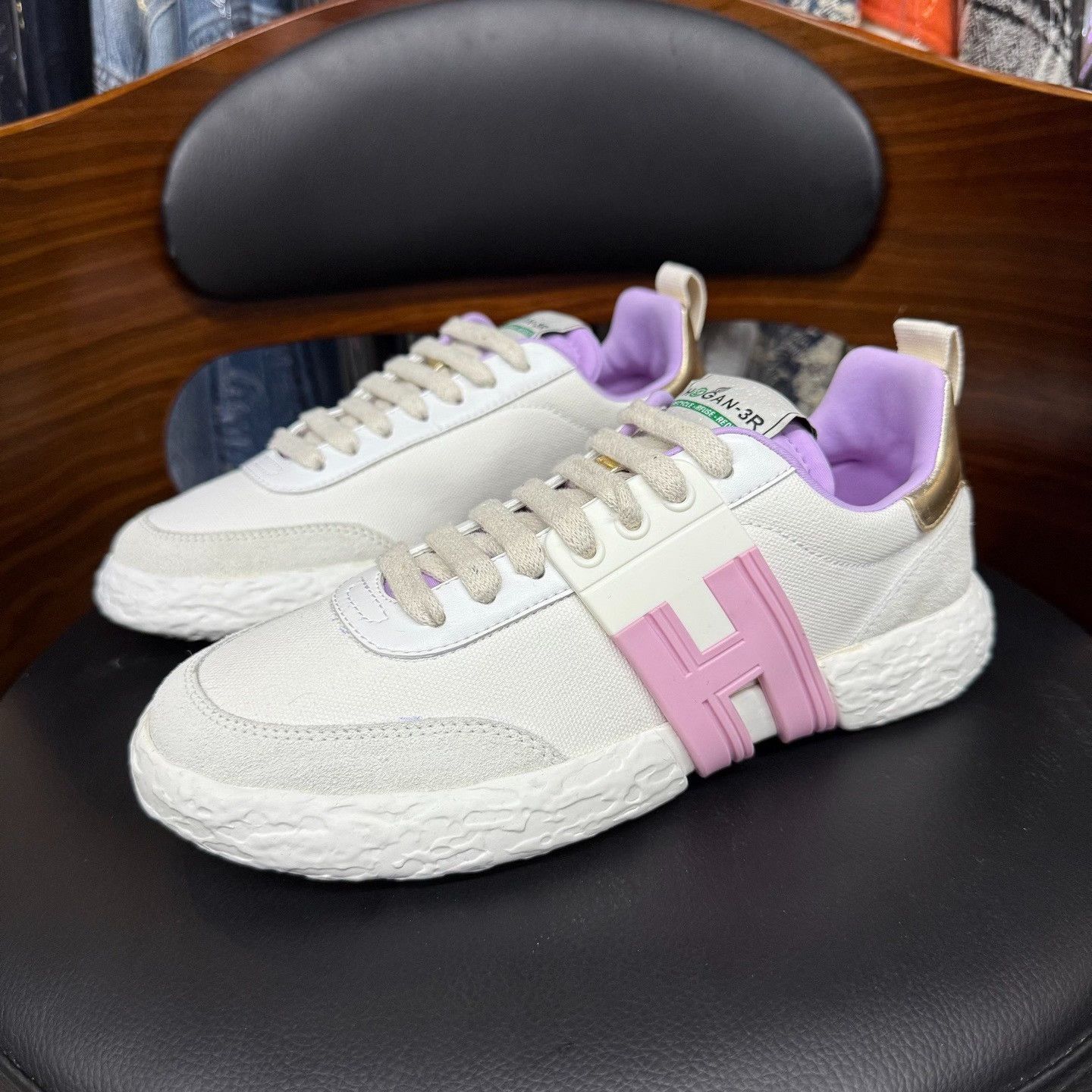 Hogan Hogan Retro Pink Lowtop Sneakers us_6-5 Women Size US 6.5 / IT 36.5 - 1 Thumbnail