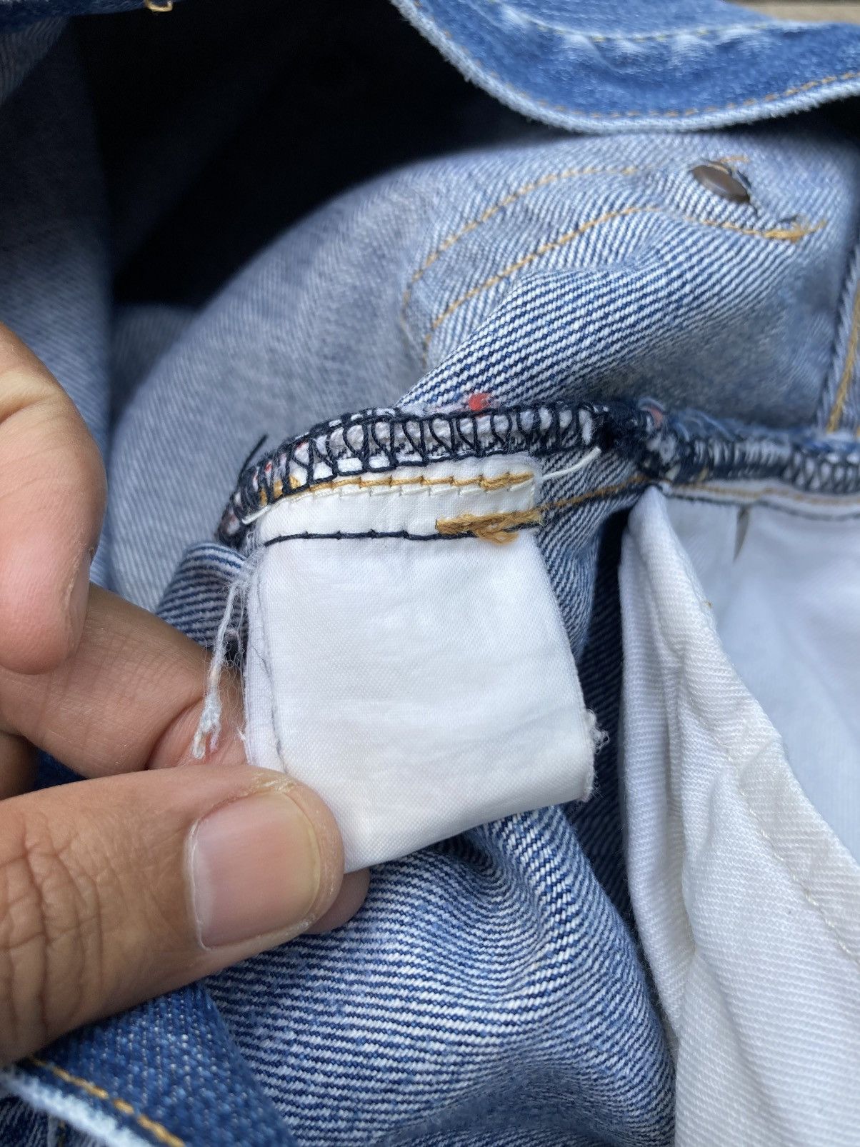 Yohji Yamamoto Yohji Yamamoto Blue Faded Hige Selvedge Denim Jeans Size US 32 / EU 48 - 12 Thumbnail