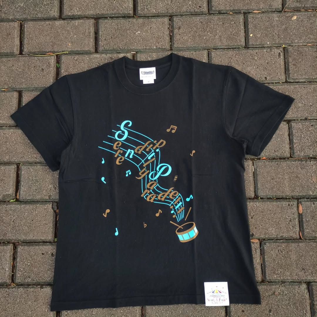 Anime Idolmaster Cinderella Girls Serendipity Parade Tour 2017 Tee Size US M / EU 48-50 / 2 - 1 Thumbnail