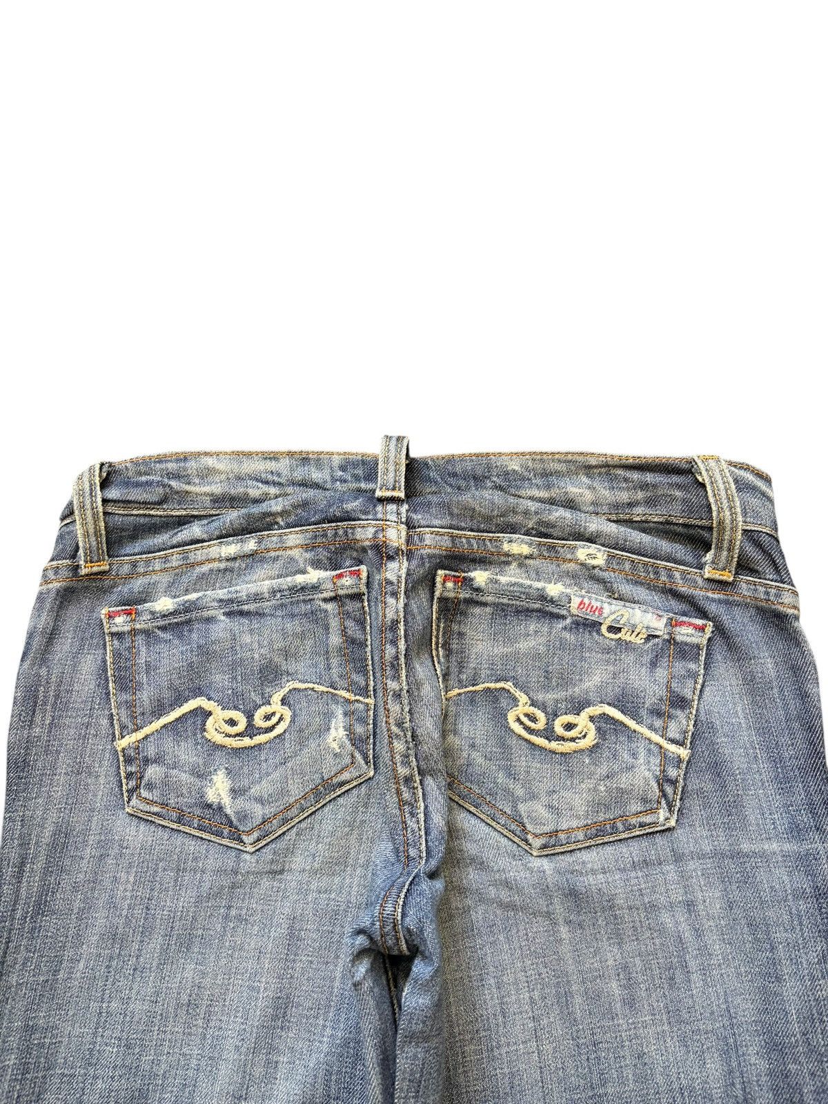 Diesel Vintage / Y2K Cult Blue Faded Wash Distress Flare Jeans Size 26" / US 2 / IT 38 - 4 Thumbnail
