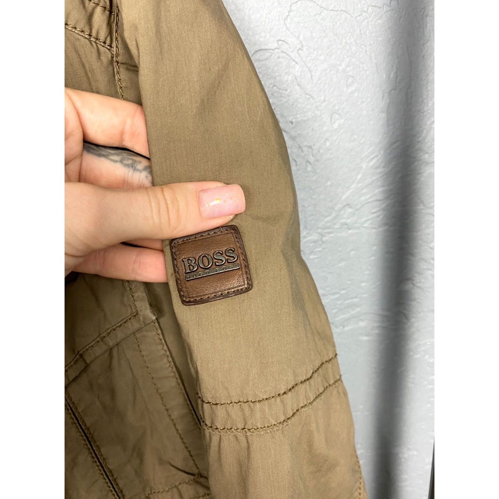 Hugo Boss HUGO BOSS Jacket Mens L Beige Windbreaker Vintage No N/A Size US L / EU 52-54 / 3 - 3 Thumbnail