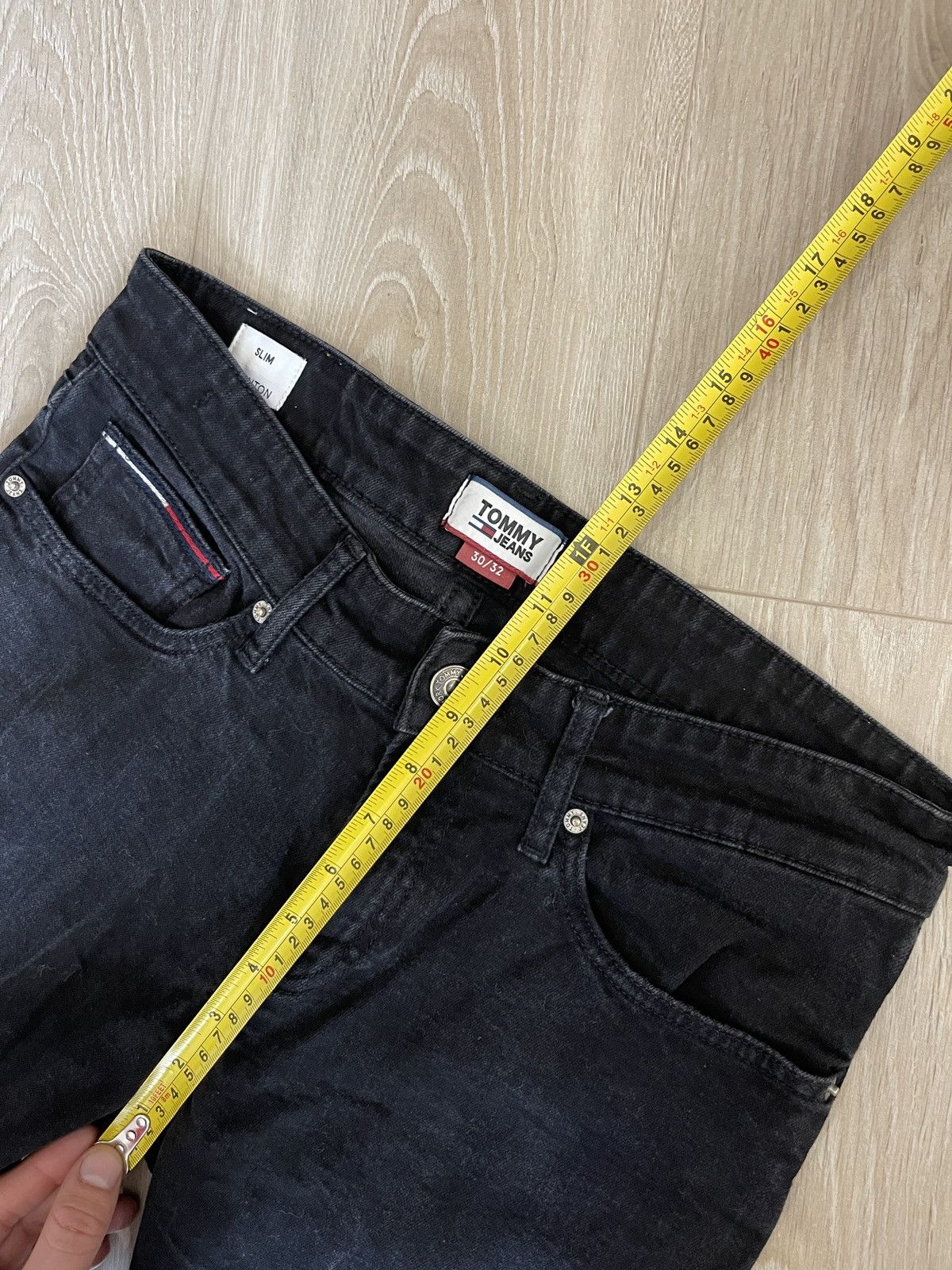 Tommy Hilfiger Tommy Hilfiger black jeans denim men’s W30 Size US 30 / EU 46 - 16 Thumbnail