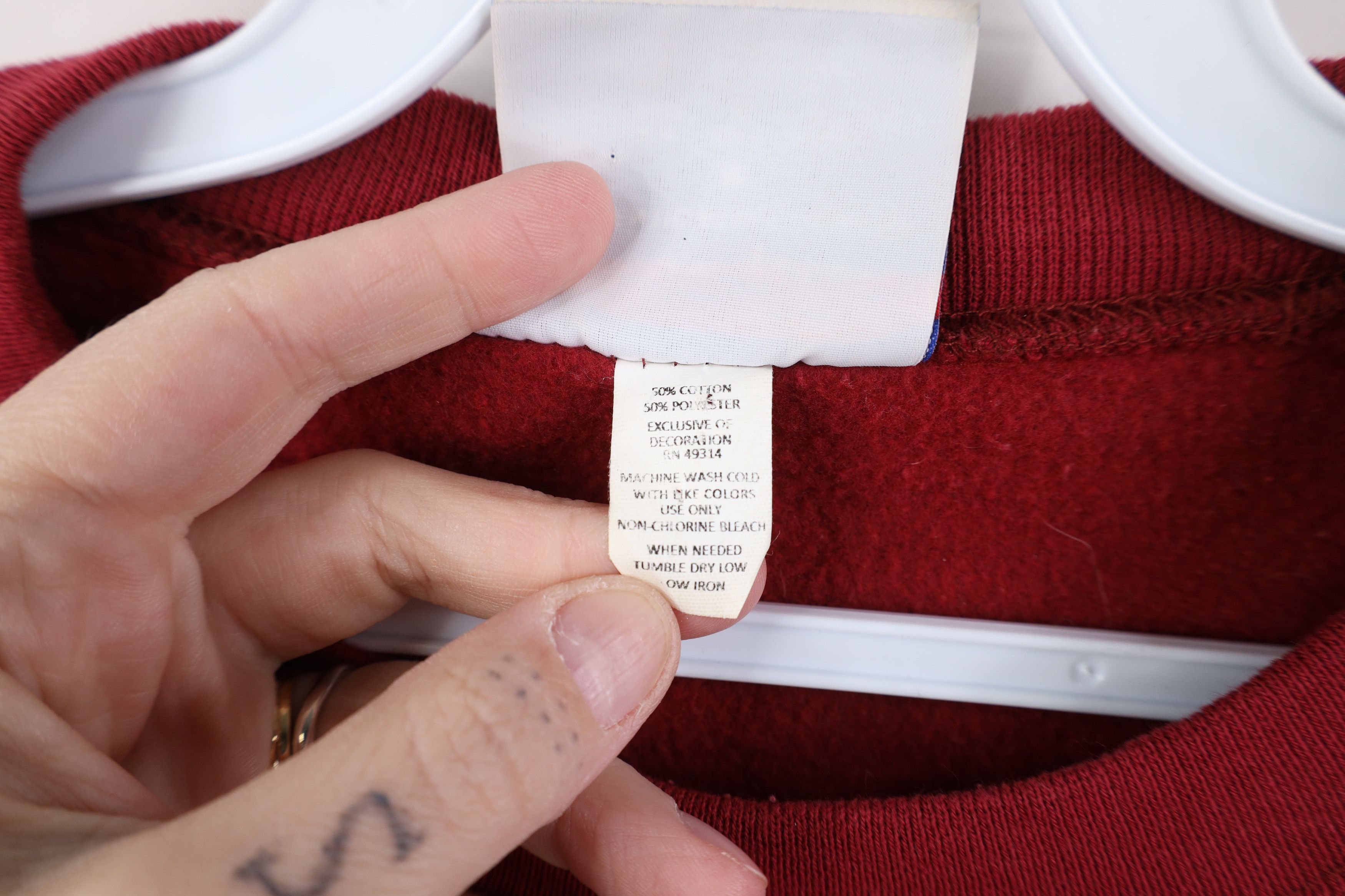 Champion Vintage Y2K Champion University of Massachusetts Sweatshirt Size US M / EU 48-50 / 2 - 9 Thumbnail