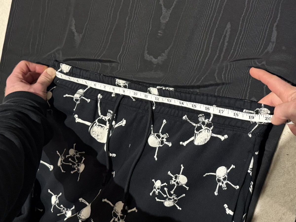 Saint Michael Saint Mxxxxxx skull black logo joggers sweatpants Michael L Size US 34 / EU 50 - 6 Thumbnail
