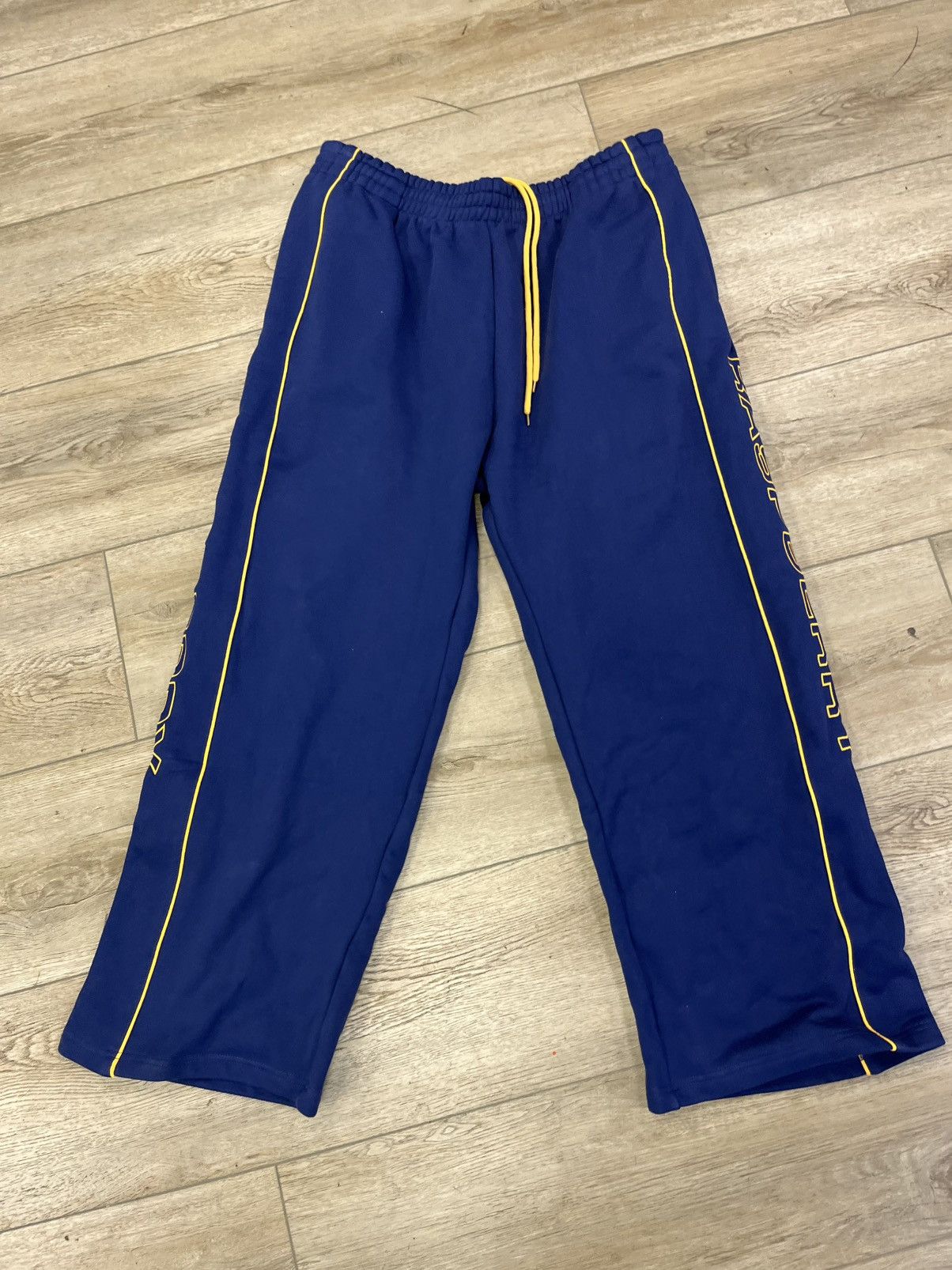 The GV Gallery Raspberry Fonz Sweatpants Size US 40 / EU 56 - 1 Thumbnail