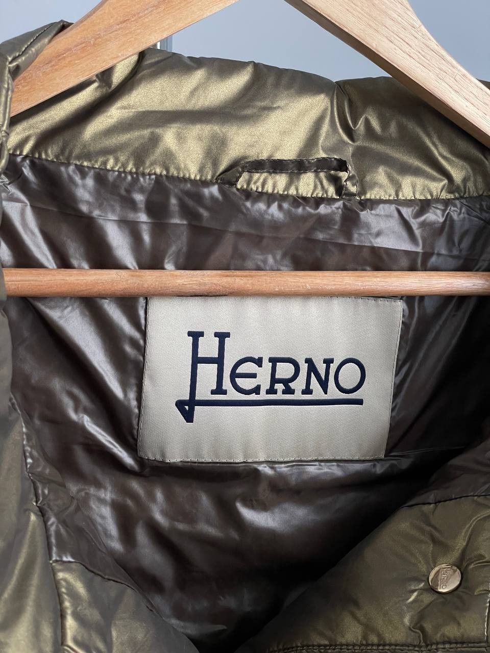Herno Herno Emilia Cap Sleeve Quilted Gold Down Jacket Size L / US 10 / IT 46 - 11 Thumbnail