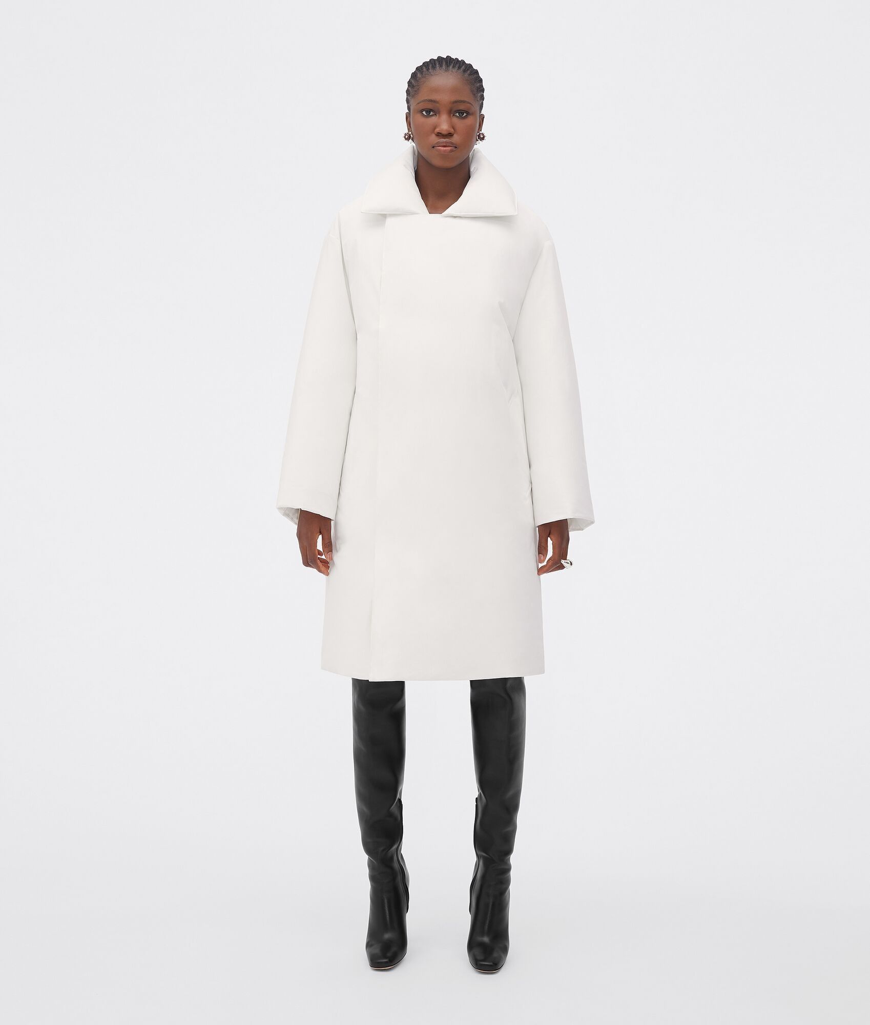 Bottega Veneta o1n1vont0225 Frosted Poplin Puffer Coat in White Size XS / US 0-2 / IT 36-38 - 5 Thumbnail