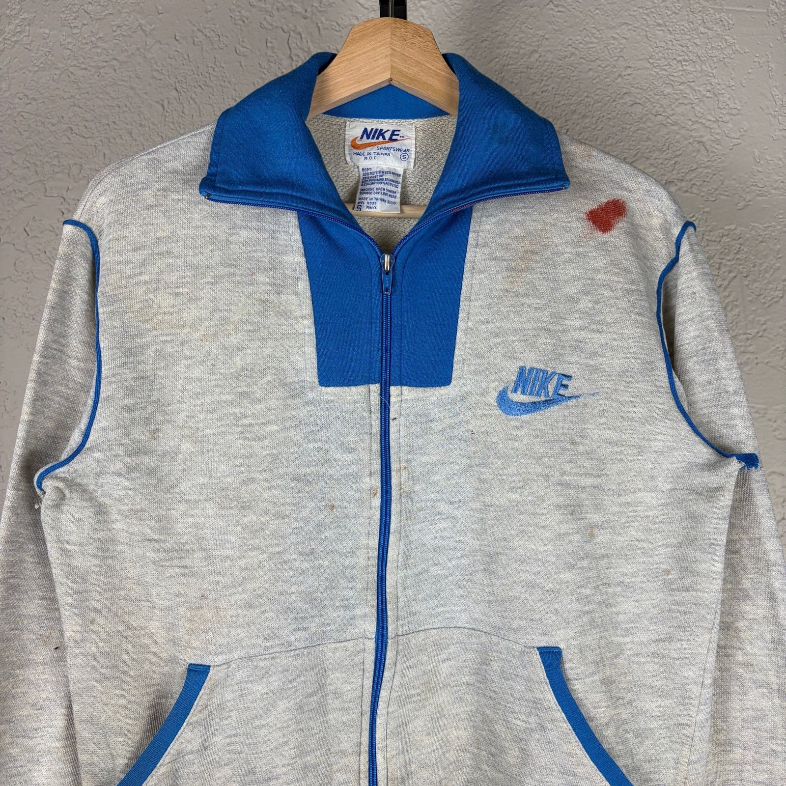 Nike Vintage 1970s Nike Orange Swoosh Small Tracksuit Jacket Size US S / EU 44-46 / 1 - 1 Thumbnail