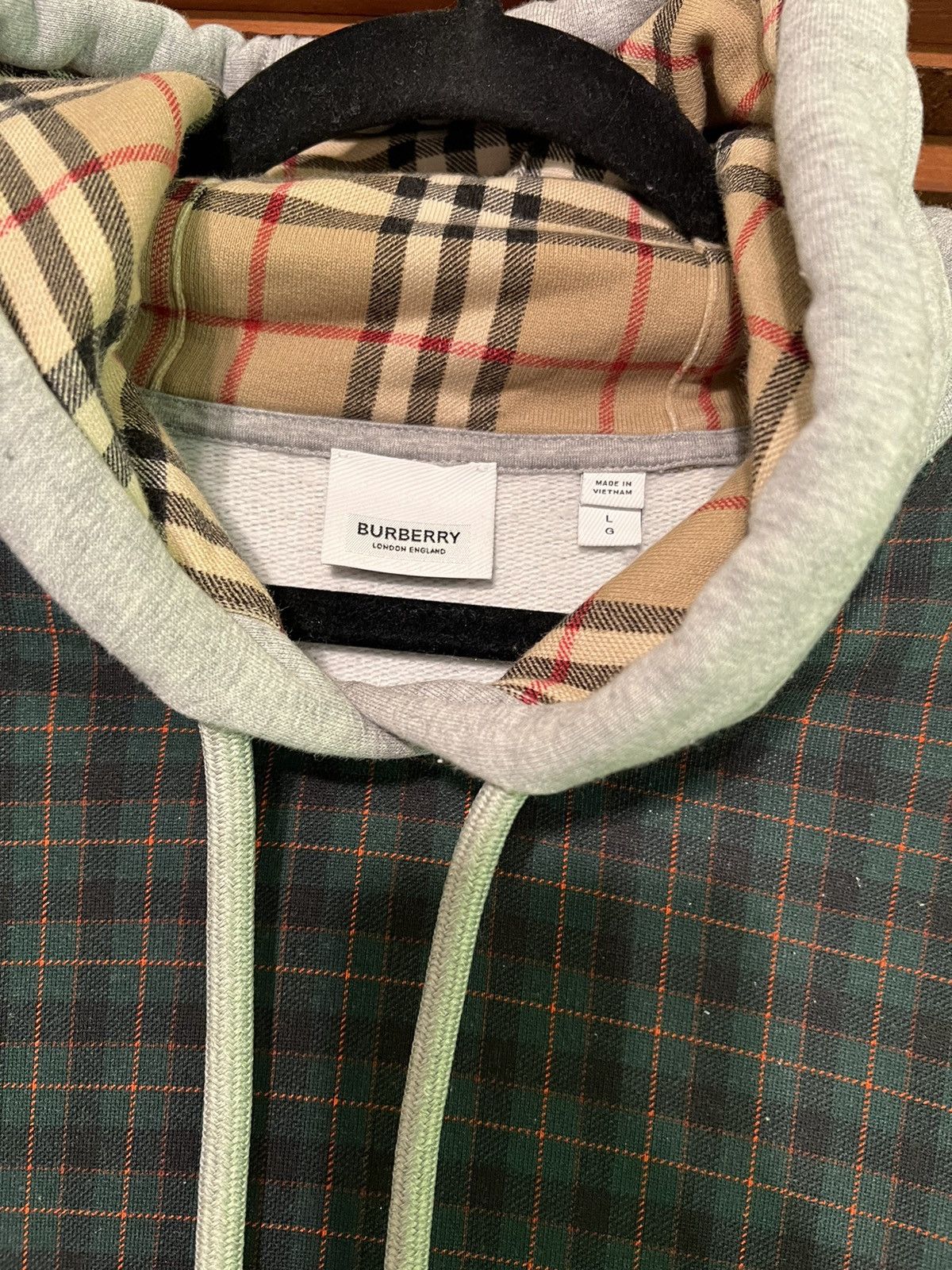 Burberry Burberry green patchwork hoodie Size US L / EU 52-54 / 3 - 4 Thumbnail