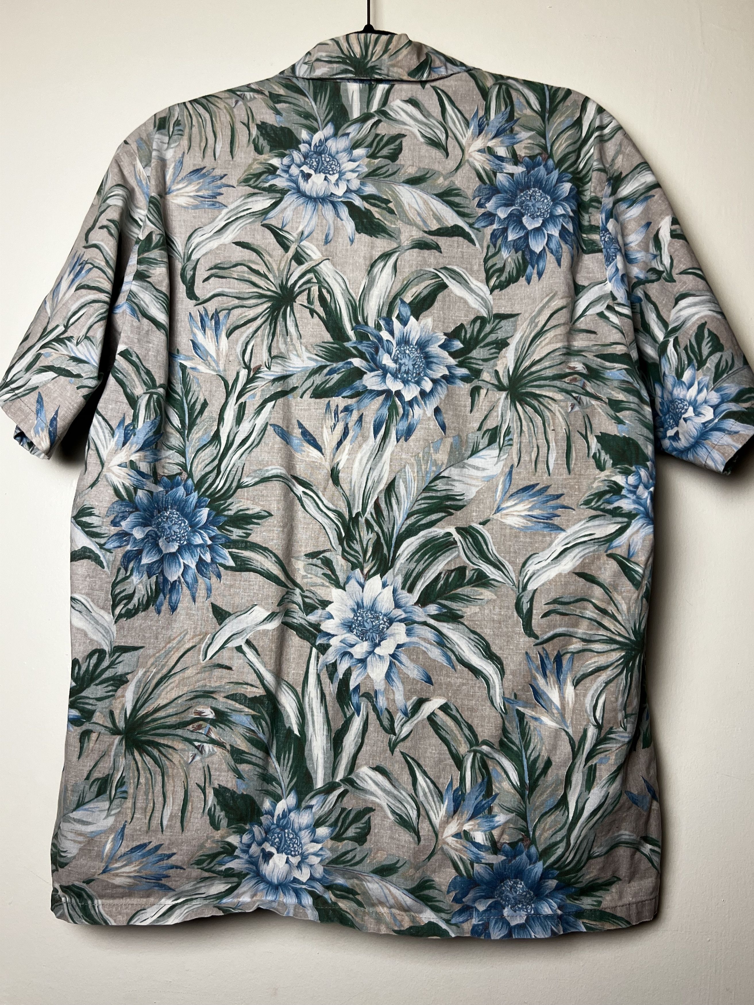 Vintage Vntg 70s Hawaiian Aloha Shirt: Barefoot in Paradise Floral Size US L / EU 52-54 / 3 - 9 Thumbnail