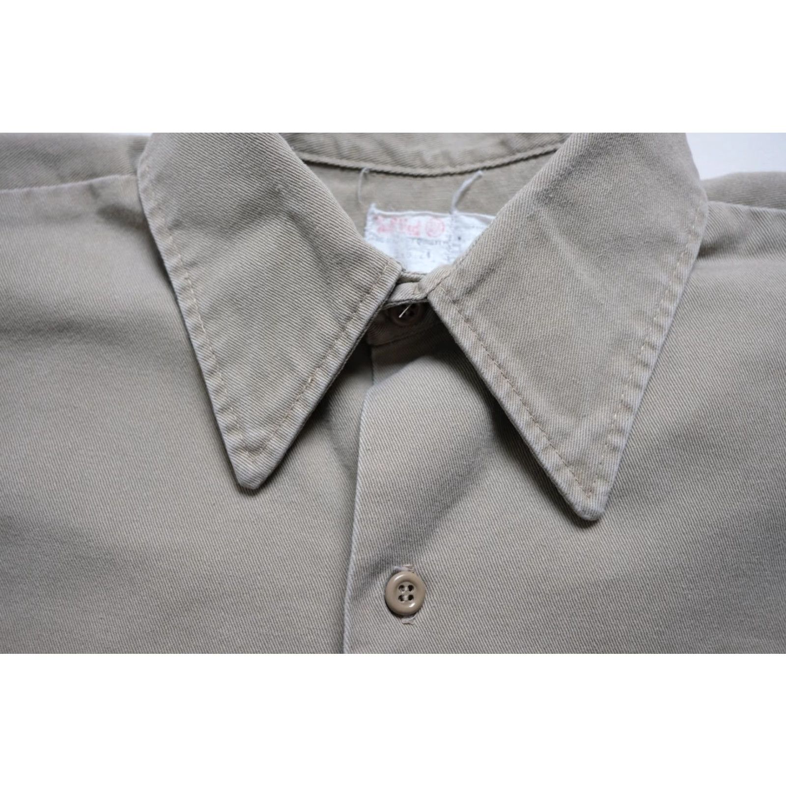 Vintage TUF NUT VTG 60s 70s USA WORKWEAR ARMY MILITARY KHAKI BUTTON FRONT SHIRT L Beige 16 1/2"> Size US L / EU 52-54 / 3 - 4 Thumbnail