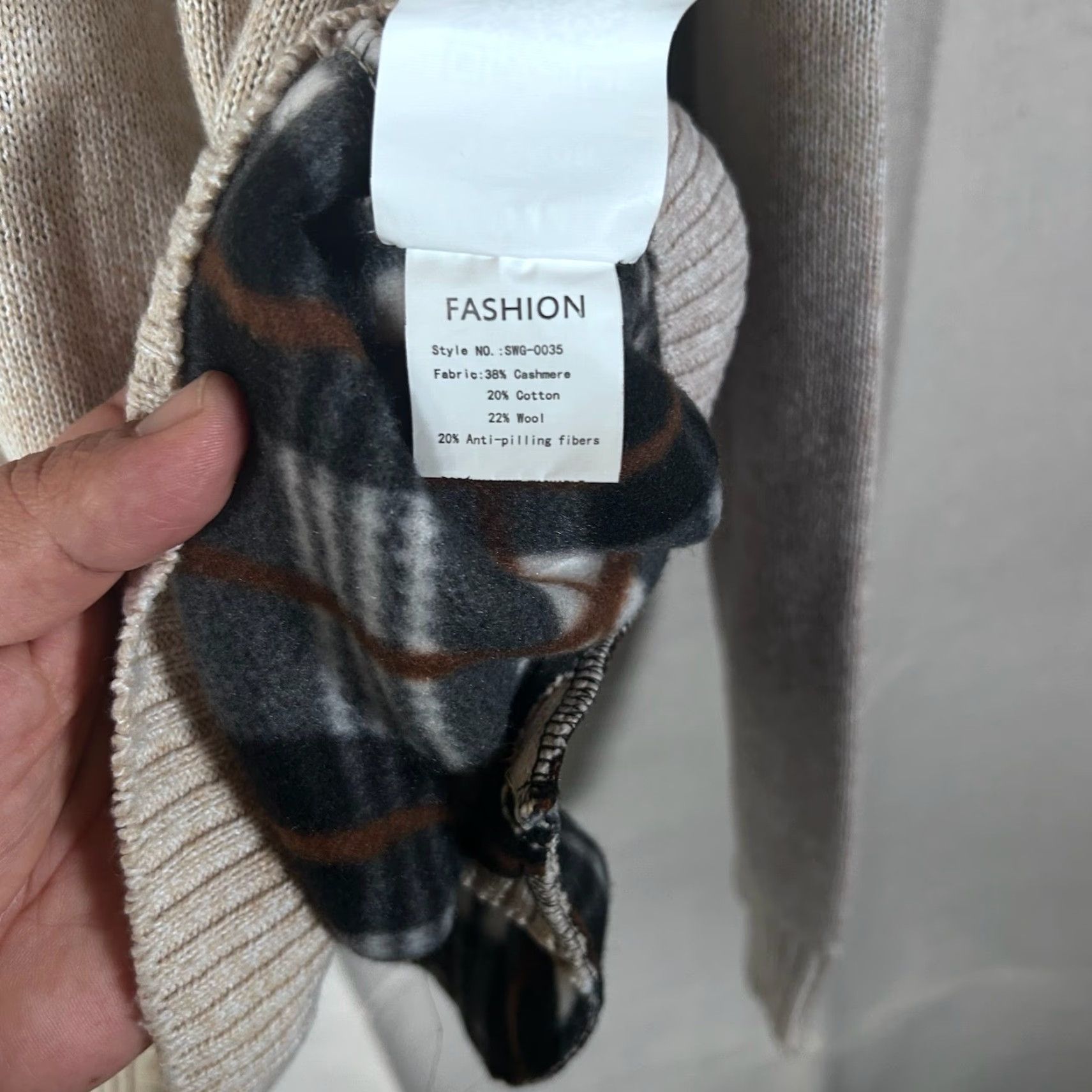 Vintage Yeokou Mens XXL Sweater Full Zip Mock Neck Fleece Lined Oatmeal Tan Cashmere Wool Blend Pocketed Heavyweight Winter Fall Spring Size US XXL / EU 58 / 5 - 3 Thumbnail