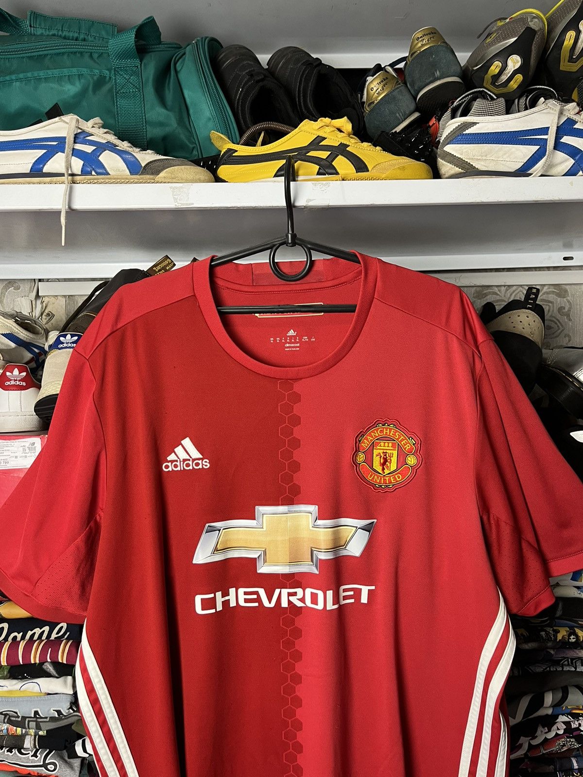 Vintage Adidas Manchester United 2016/17 Home Soccer Jersey Size XL Size US XL / EU 56 / 4 - 3 Thumbnail