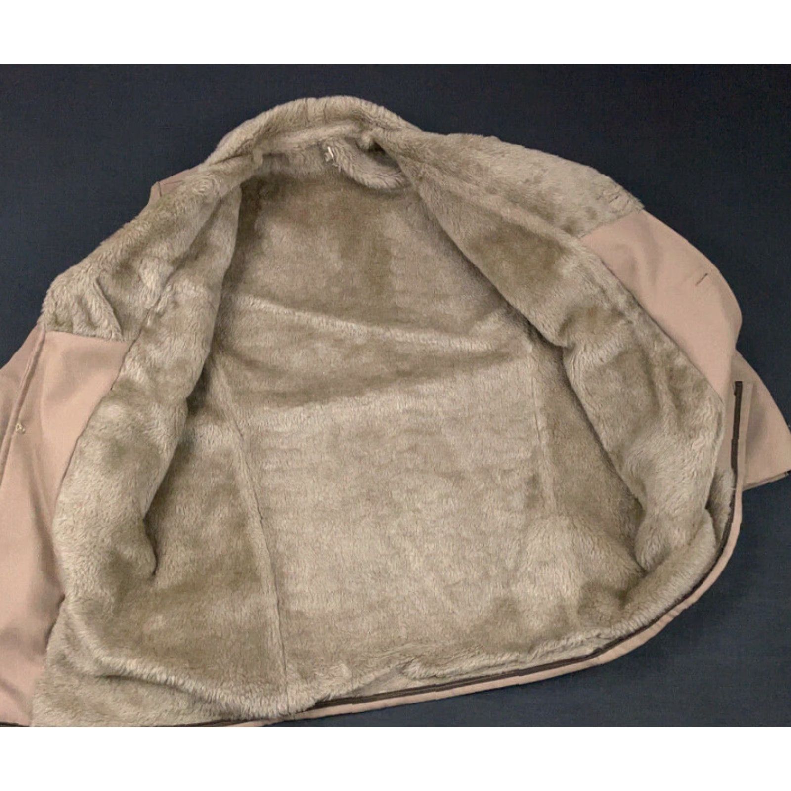 Vintage VTG 70s Beige 3-Button Top Coat Faux Fur Collar Lined Overcoat USA Made 44 Coat Mens Beige 70s VTG Size US XXL / EU 58 / 5 - 4 Thumbnail