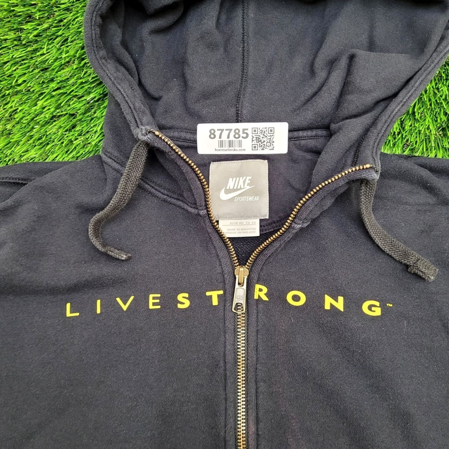 Nike NIKE Livestrong Zip Hoodie Teens XL Black Size US XL / EU 56 / 4 - 3 Thumbnail