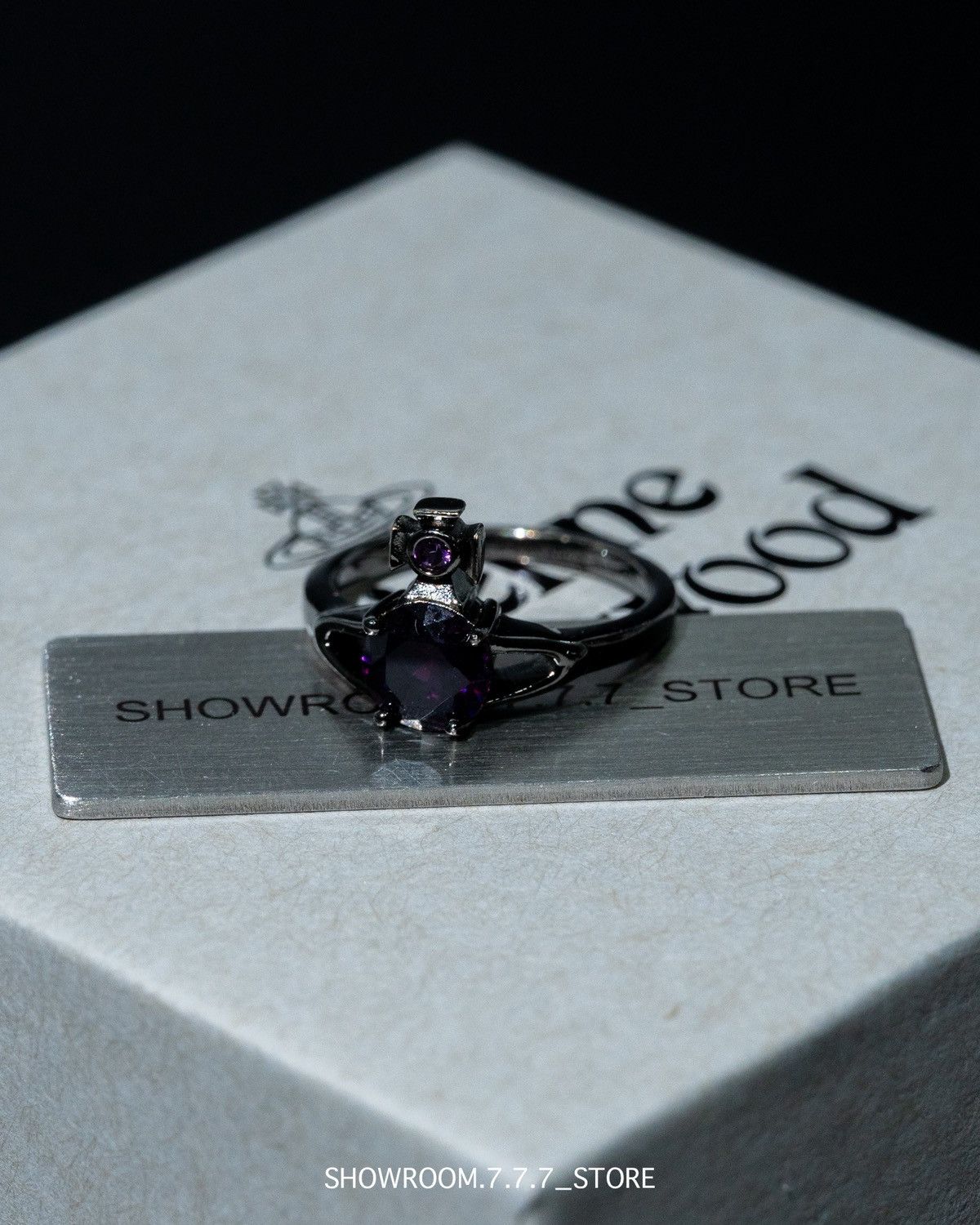 Vivienne Westwood Vivienne Westwood Reina Ring Size ONE SIZE - 1 Thumbnail