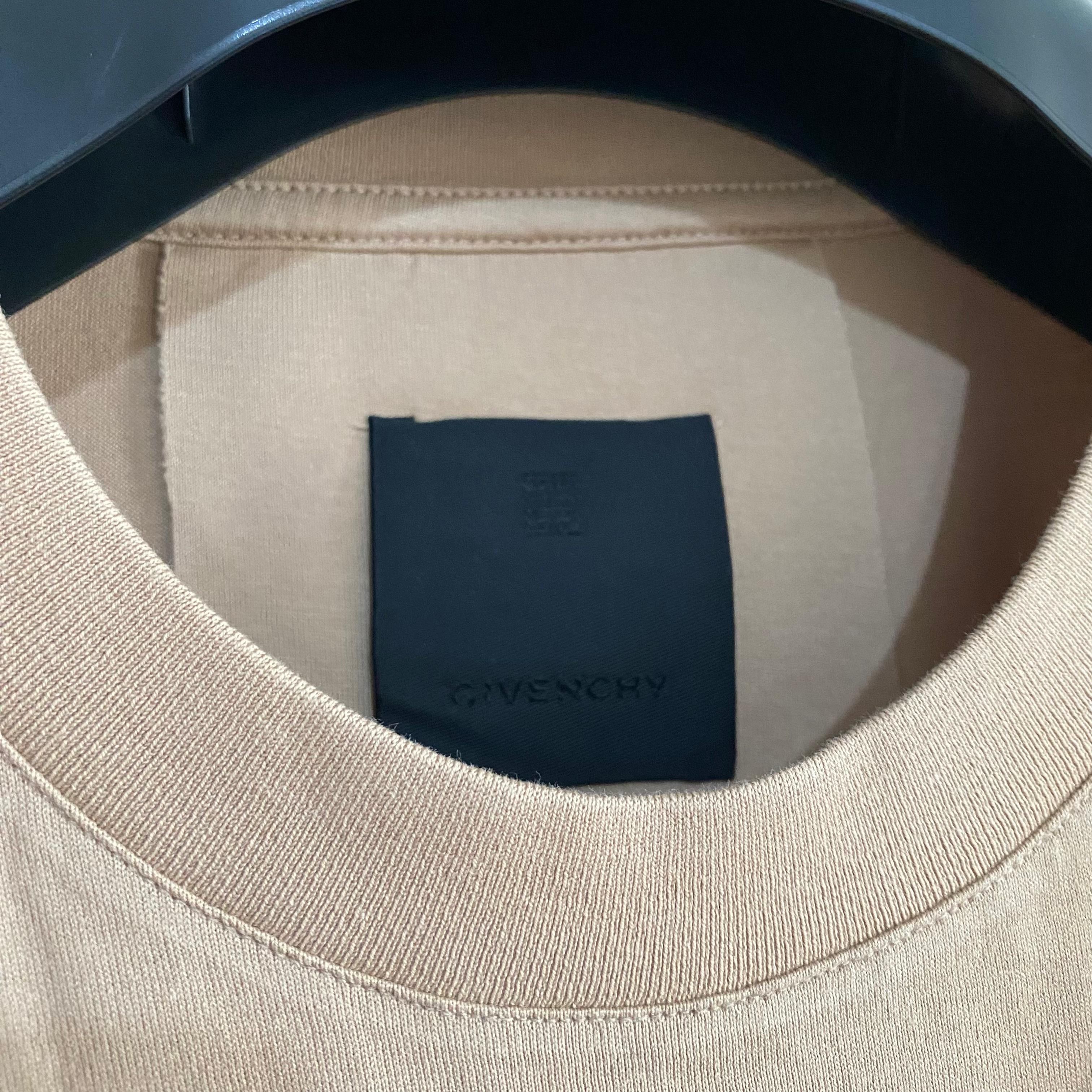 Givenchy x Chito Beige Grafitti Dog 4G Logo Long Sleeve T-Shirt Size US M / EU 48-50 / 2 - 3 Thumbnail
