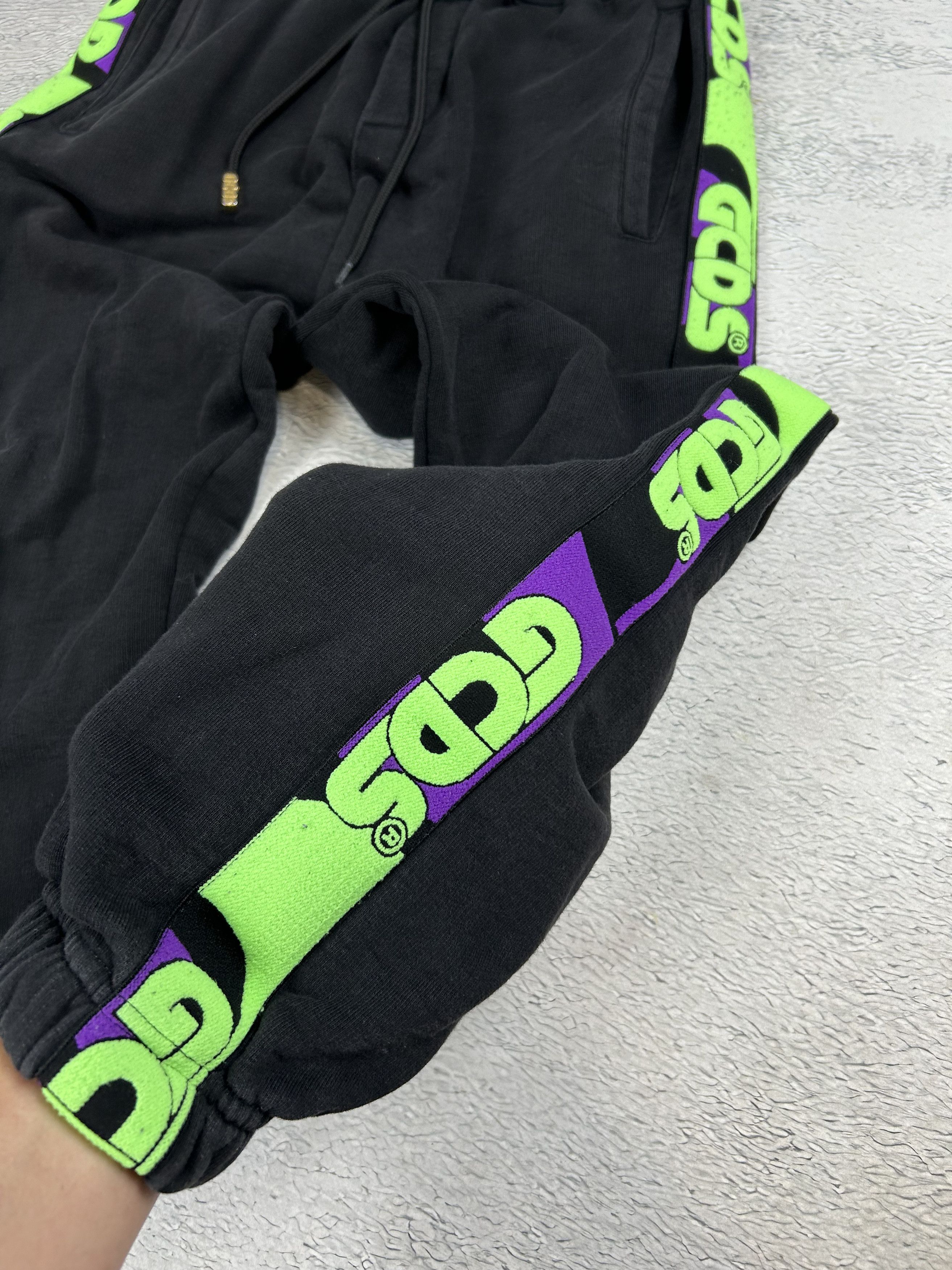 GCDS × Vintage GCDS sweatpants With stripes Drill Big Logo Size US 30 / EU 46 - 6 Thumbnail