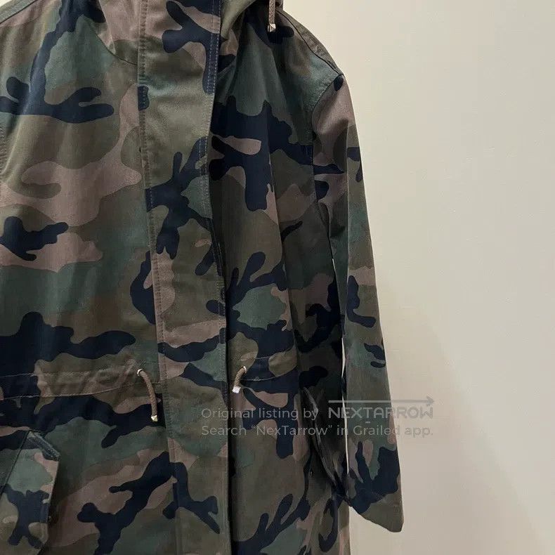 Valentino Valentino Camouflage diamond-encrusted hooded jacket Size US S / EU 44-46 / 1 - 2 Thumbnail