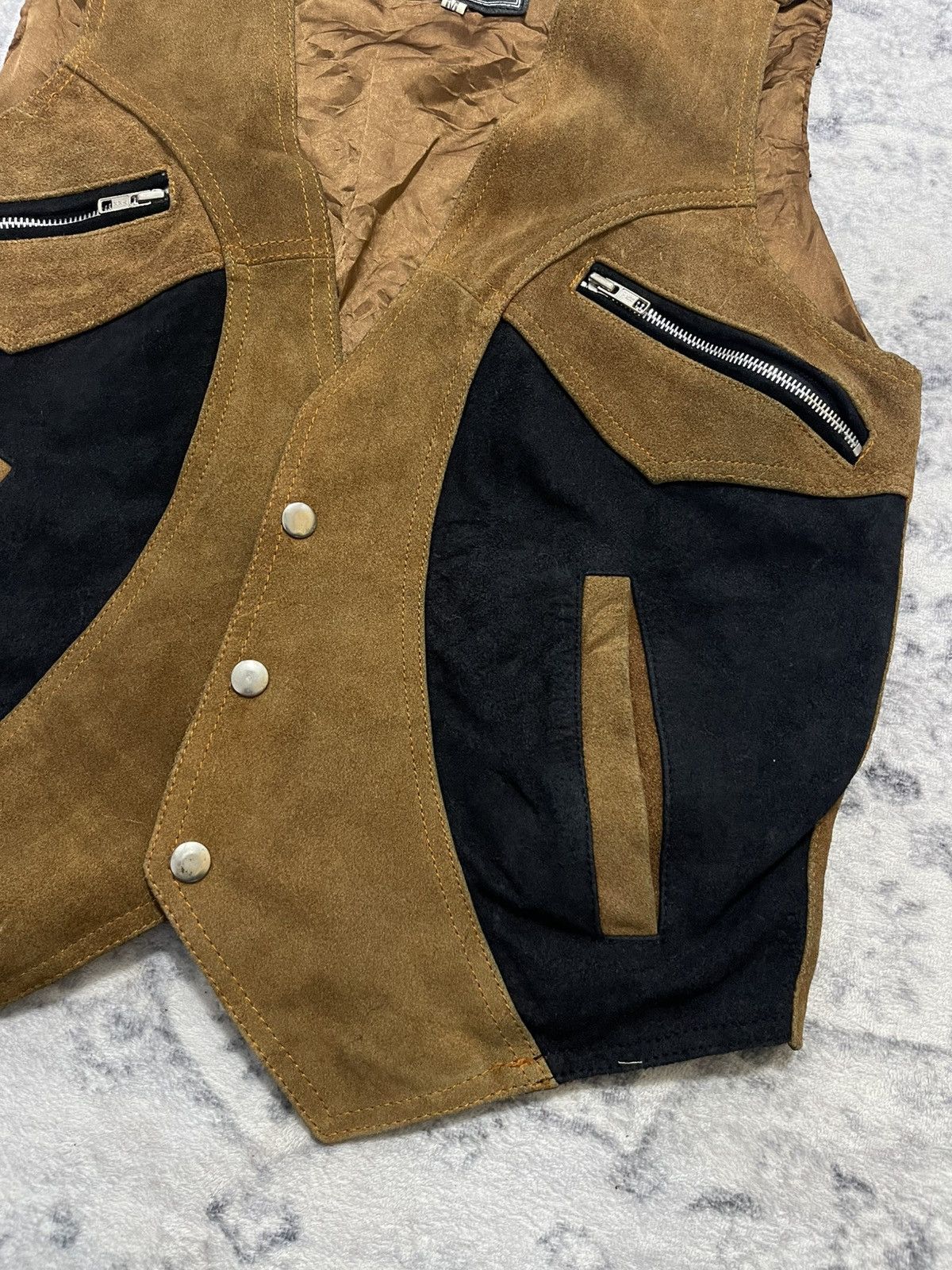 Leather VINTAGE RIDER STYLE RACING TEAM SLEEVELESS LEATHER Size US M / EU 48-50 / 2 - 4 Thumbnail