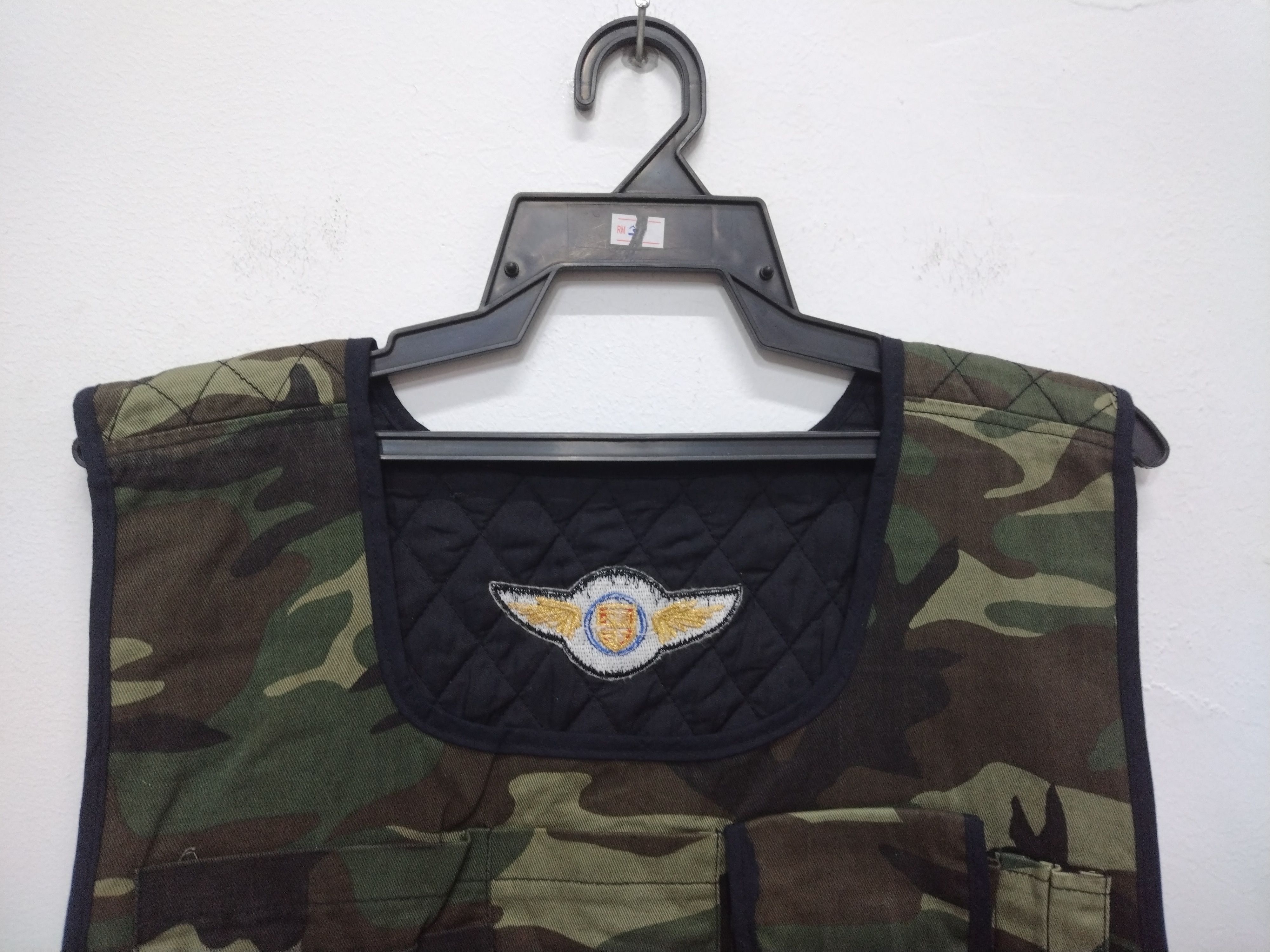 Outdoor Research 3 PCS NICE DESIGN UTILITY CASUAL VESTS NETTING AND CAMOO Size US L / EU 52-54 / 3 - 8 Thumbnail