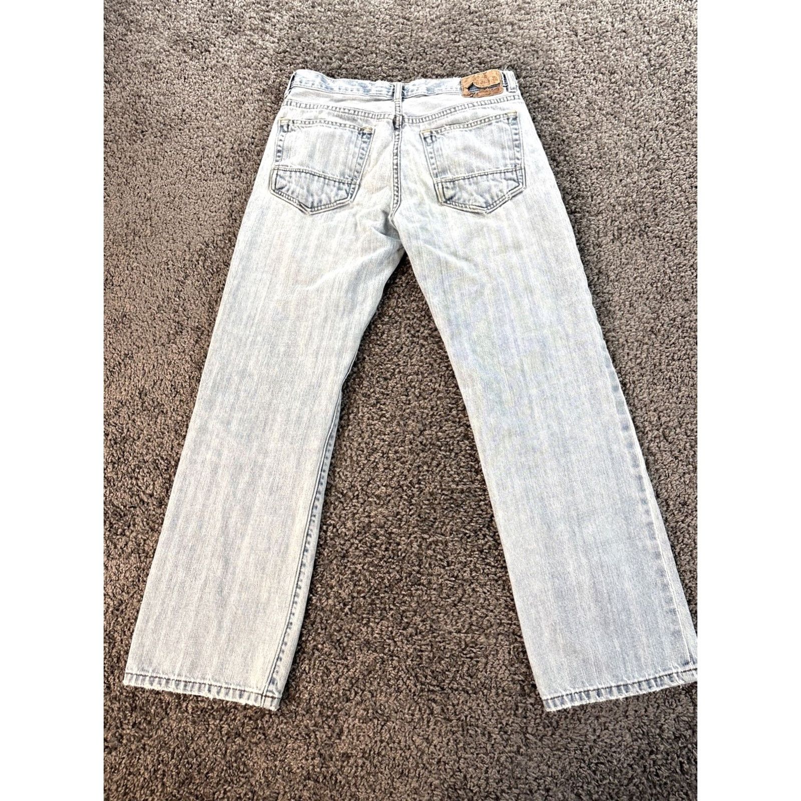 Old Navy VINTAGE Old Navy Jeans Men 32x30 Light Wash Denim Distressed Pockets 90s Wide-Leg Relaxed 32in inseam Blue Jeans Shirt? Size US 32 / EU 48 - 6 Thumbnail