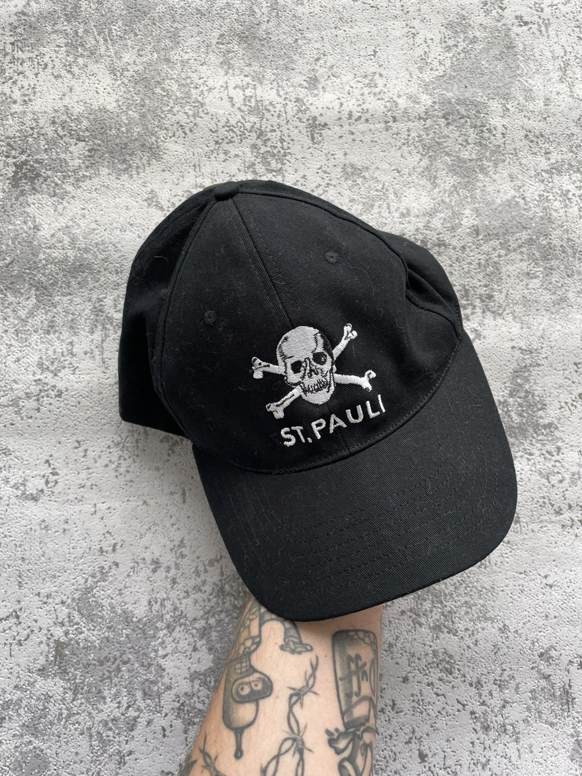 Vintage St.Pauli Y2K Cap Size ONE SIZE - 1 Thumbnail