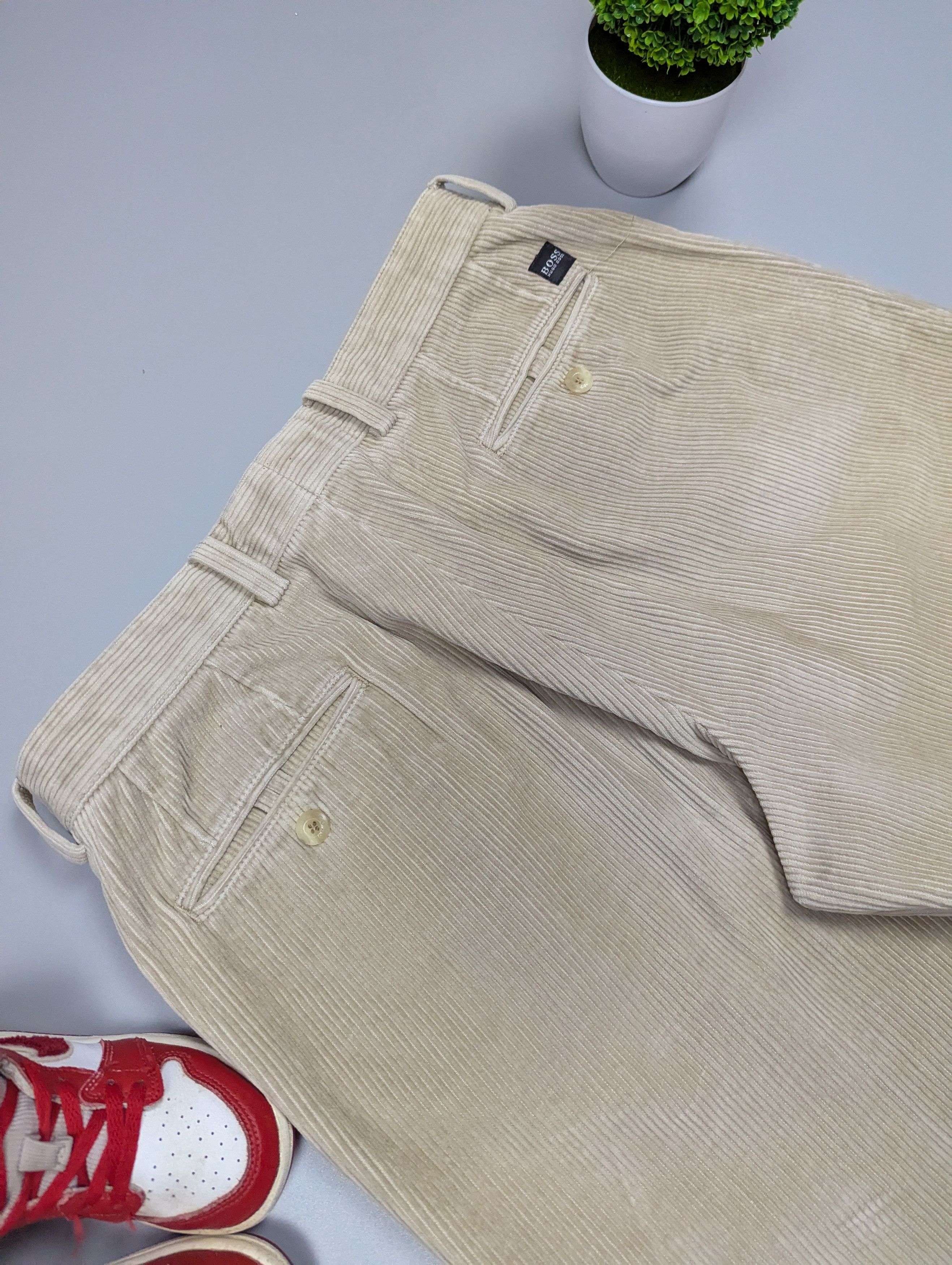 Hugo Boss × Vintage HUGO BOSS Mitch Vintage Straight Men's Corduroy Beige Pants Size US 34 / EU 50 - 10 Thumbnail