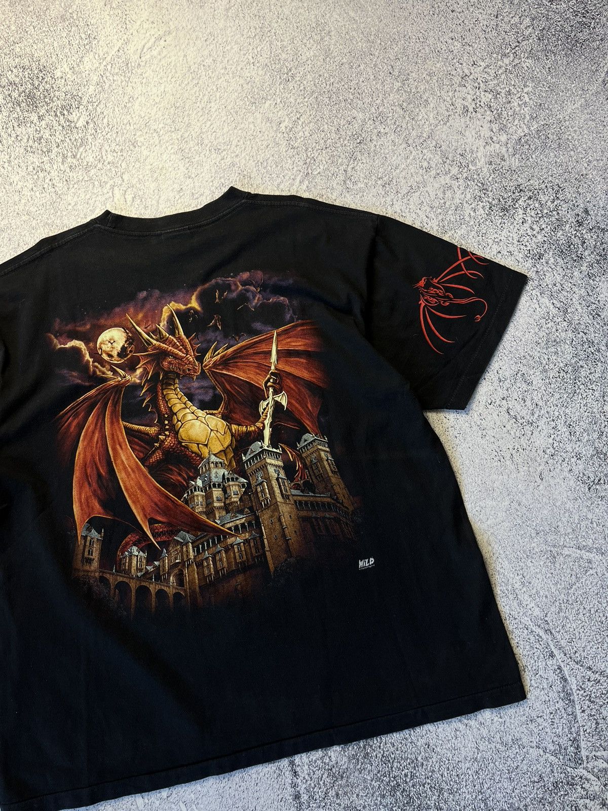 Vintage Vintage Horror overprint Dragons wild tee 90's Size US XXL / EU 58 / 5 - 17 Thumbnail