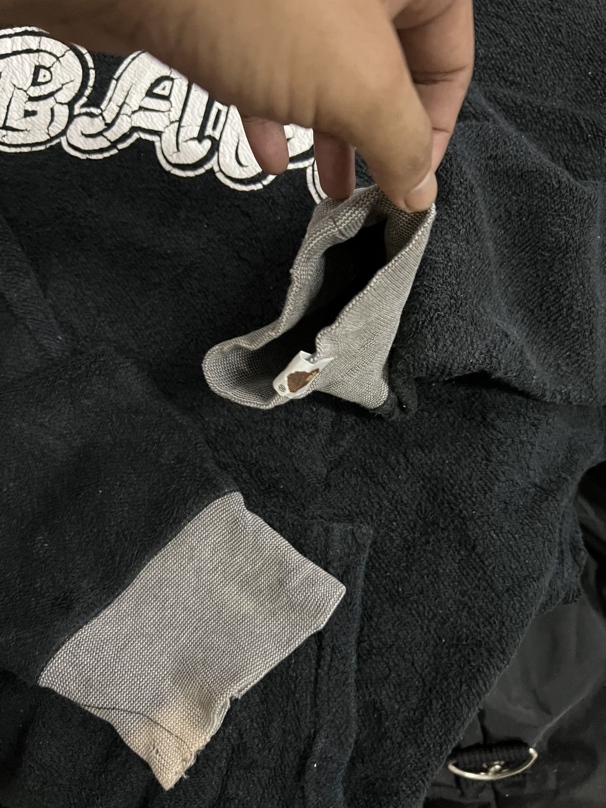 Bape Og BAPE A BATHING APE Classic Pullover Hoodie Size US L / EU 52-54 / 3 - 14 Thumbnail