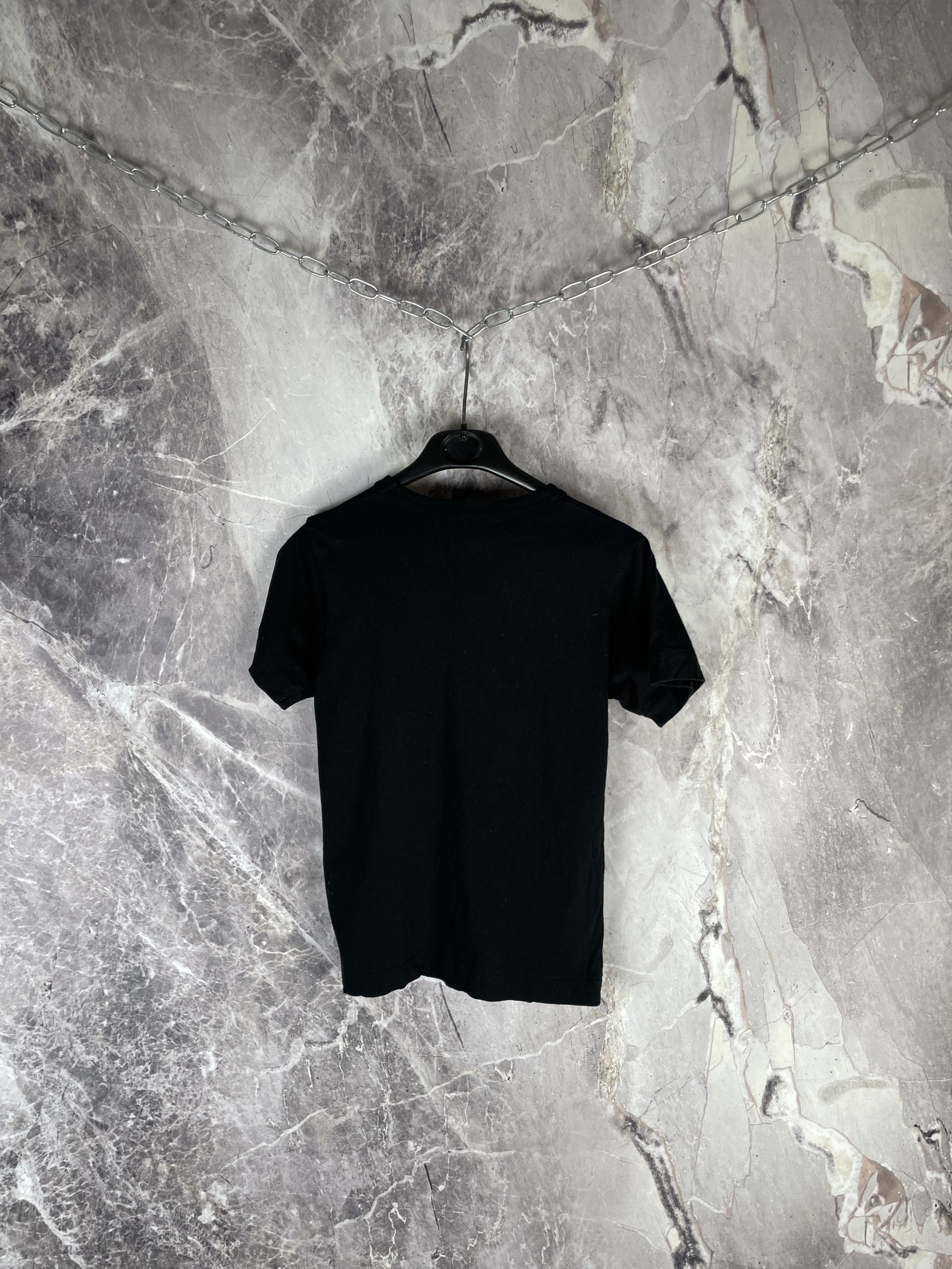Comme des Garcons CDG Play Tee Size XS / US 0-2 / IT 36-38 - 8 Thumbnail