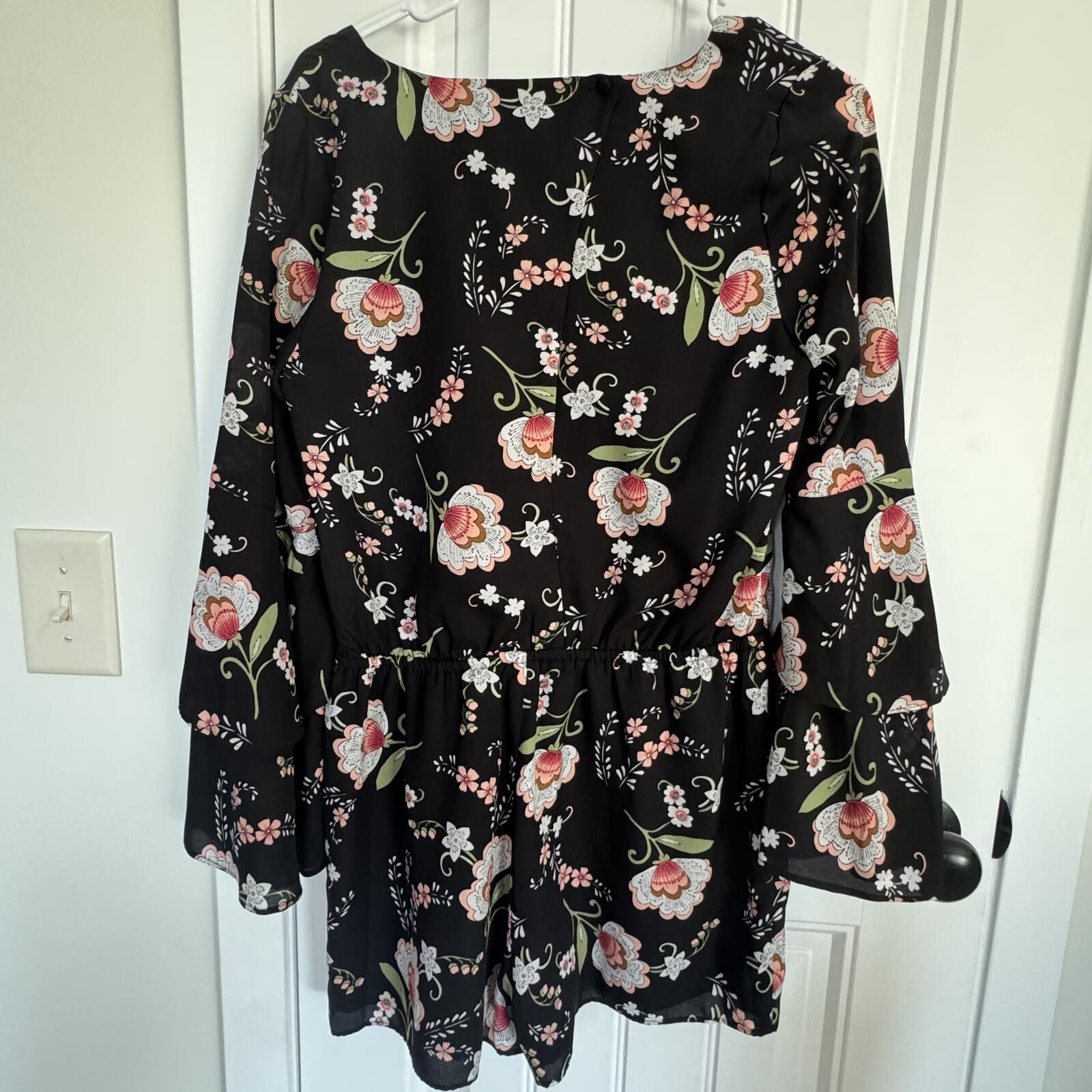 Other Kaari Blue Black Floral Romper with Bell Sleeves-Size 2 Size 26" / US 2 / IT 38 - 5 Thumbnail