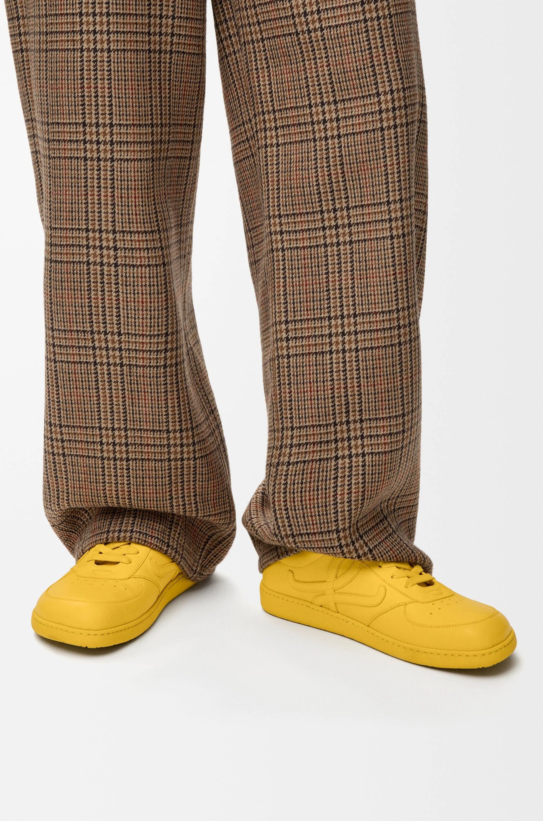 Loewe o1in1g0526 Jambo Sneakers in Soft Grained Calfskin Sunflower Size US 8 / EU 41 - 2 Thumbnail