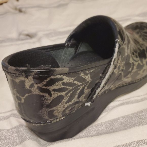 Dansko Dankso Silver Black Floral Clogs Work Comfort SZ EU40/US9 Size US 10 / IT 40 - 8 Thumbnail