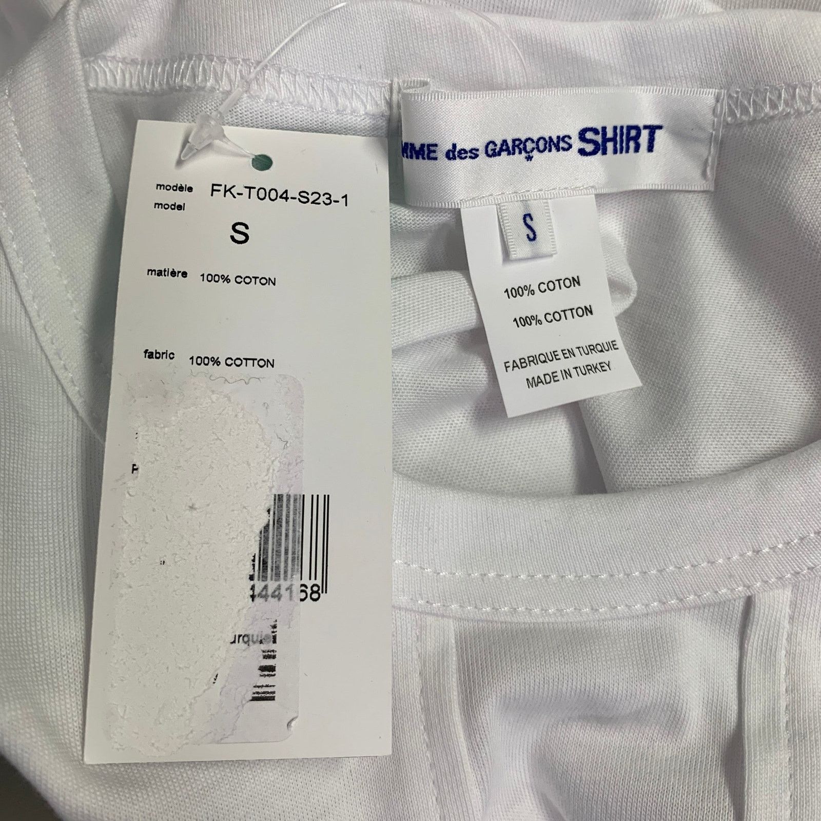 Comme des Garcons SHIRT SHIRT Size S White Pink Mushroom Cotton Crew Neck T-shirt Size US S / EU 44-46 / 1 - 5 Thumbnail